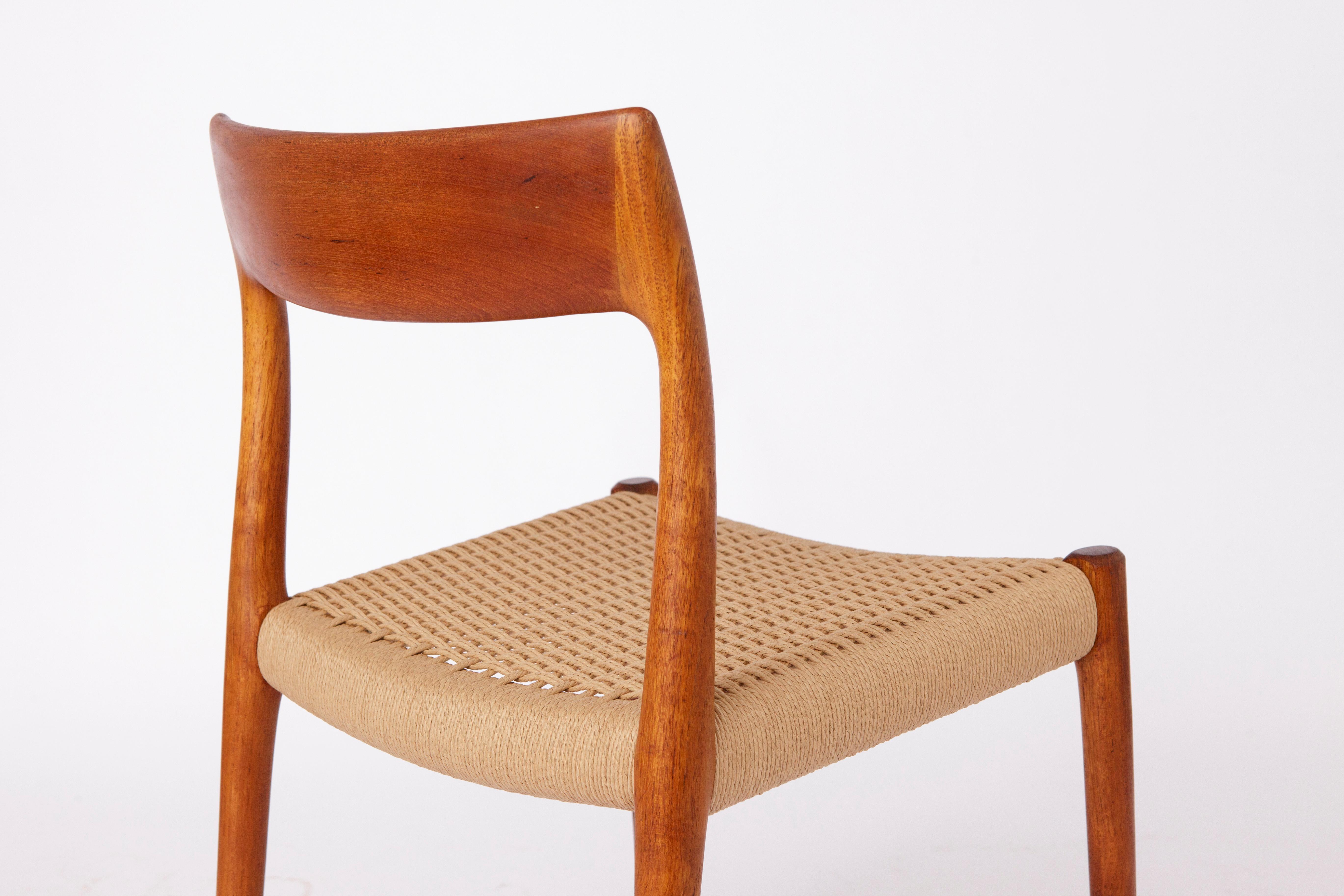 Niels Møller Dining Chair Set (6) – Models 77 & 57, Teak, Danish Cord, Vintage For Sale 1