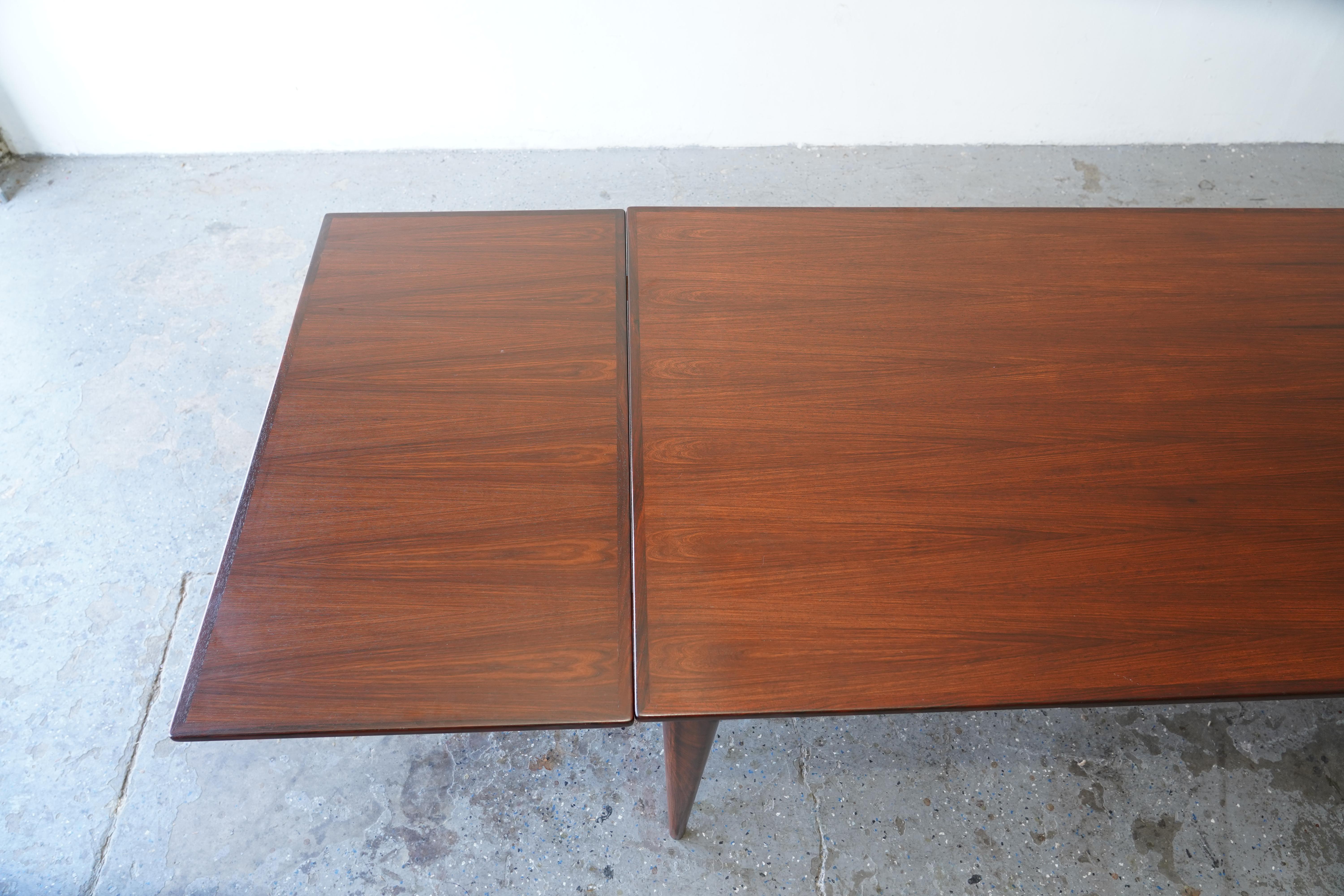 Niels Møller for J.L. Møllers Møbelfabrik  #12 B Brazilian Rosewood Dining table 1
