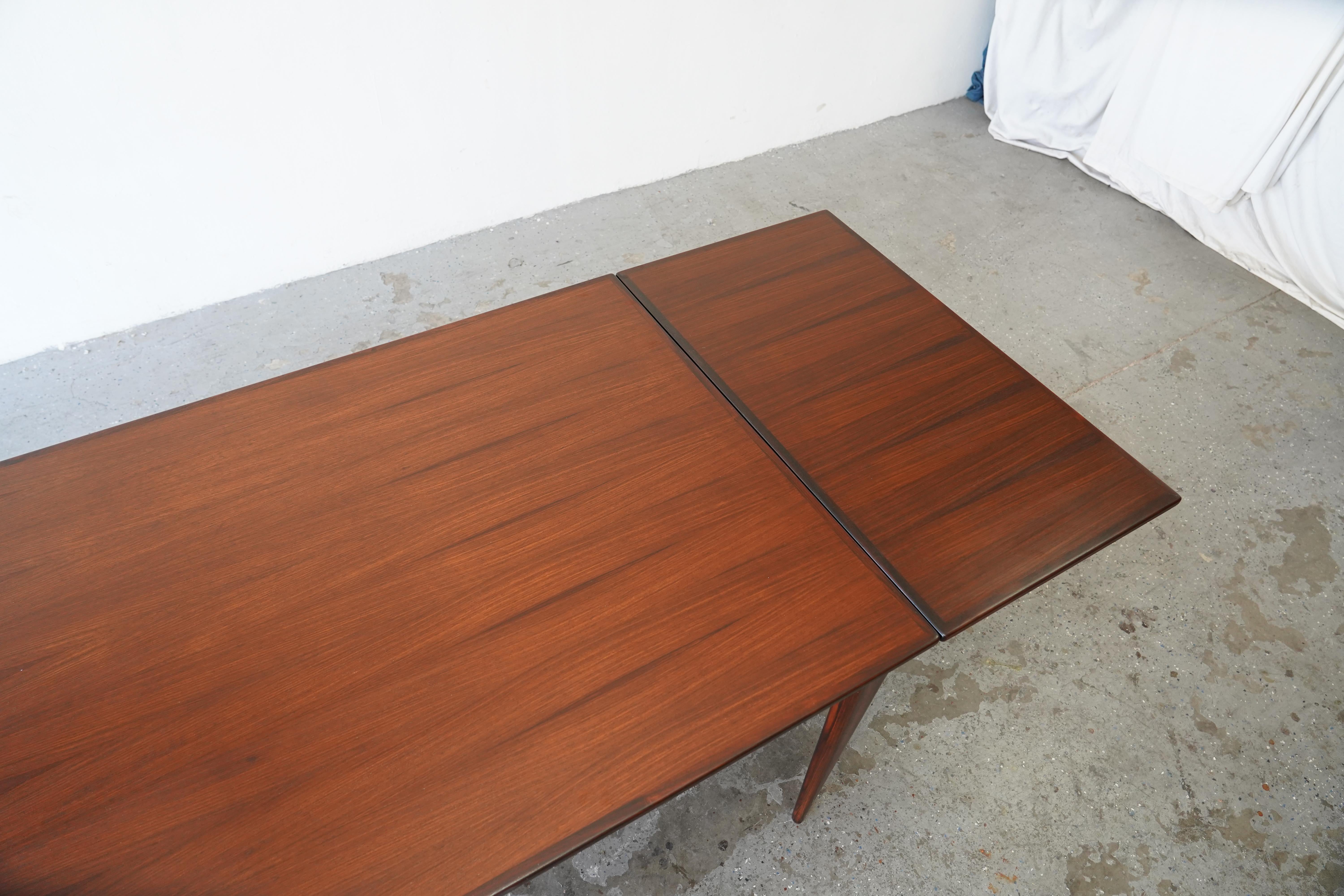 Niels Møller for J.L. Møllers Møbelfabrik  #12 B Brazilian Rosewood Dining table 2