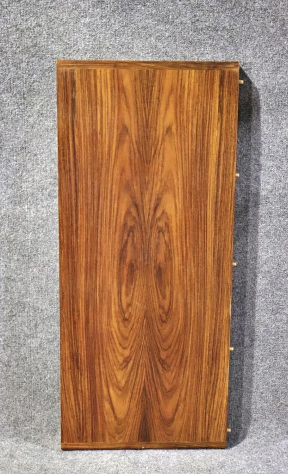 Niels Møller Gudme Mobelfabrik Table en bois de rose avec feuilles en vente 7