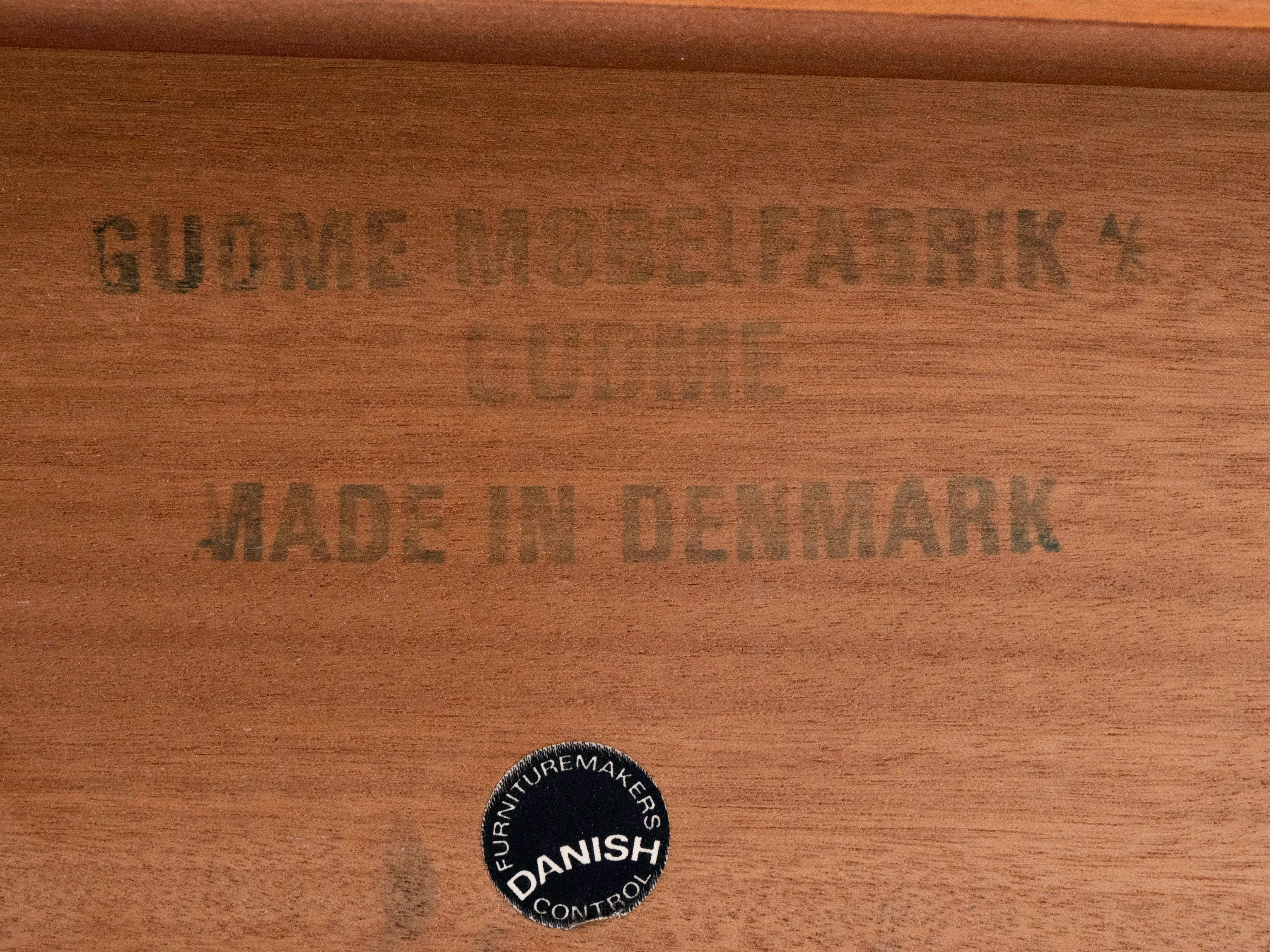 Niels Møller Gudme Mobelfabrik Teak Dining Table with Two Leaves, Denmark 1960's 5