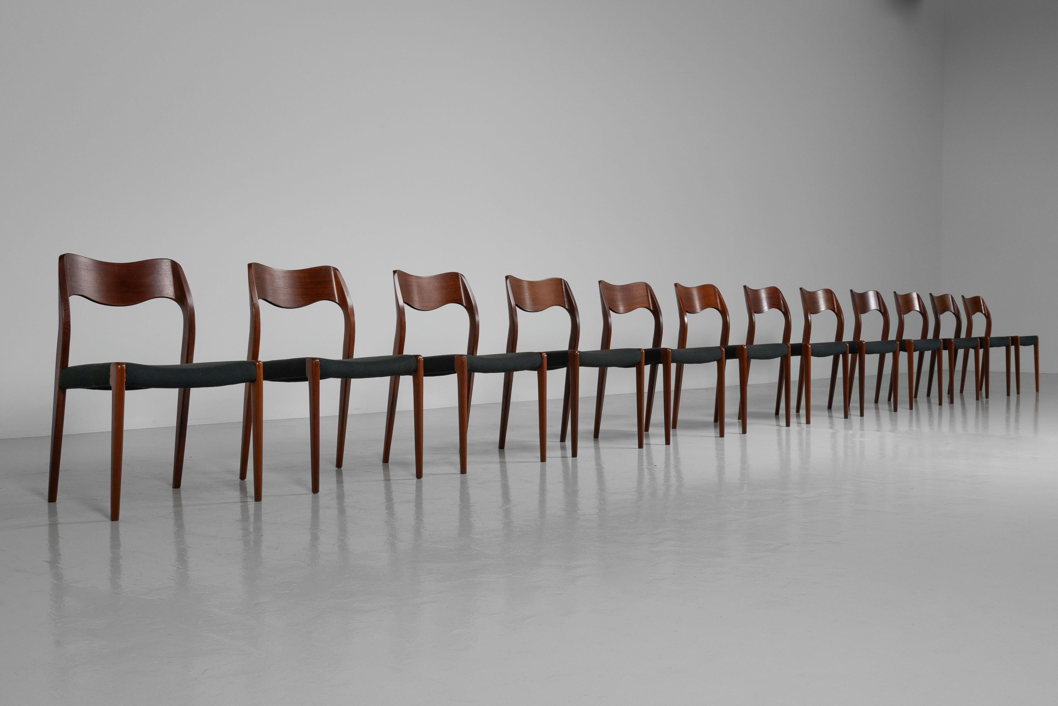Mid-20th Century Niels Møller model 71 dining chairs in teak Denmark 1951 For Sale