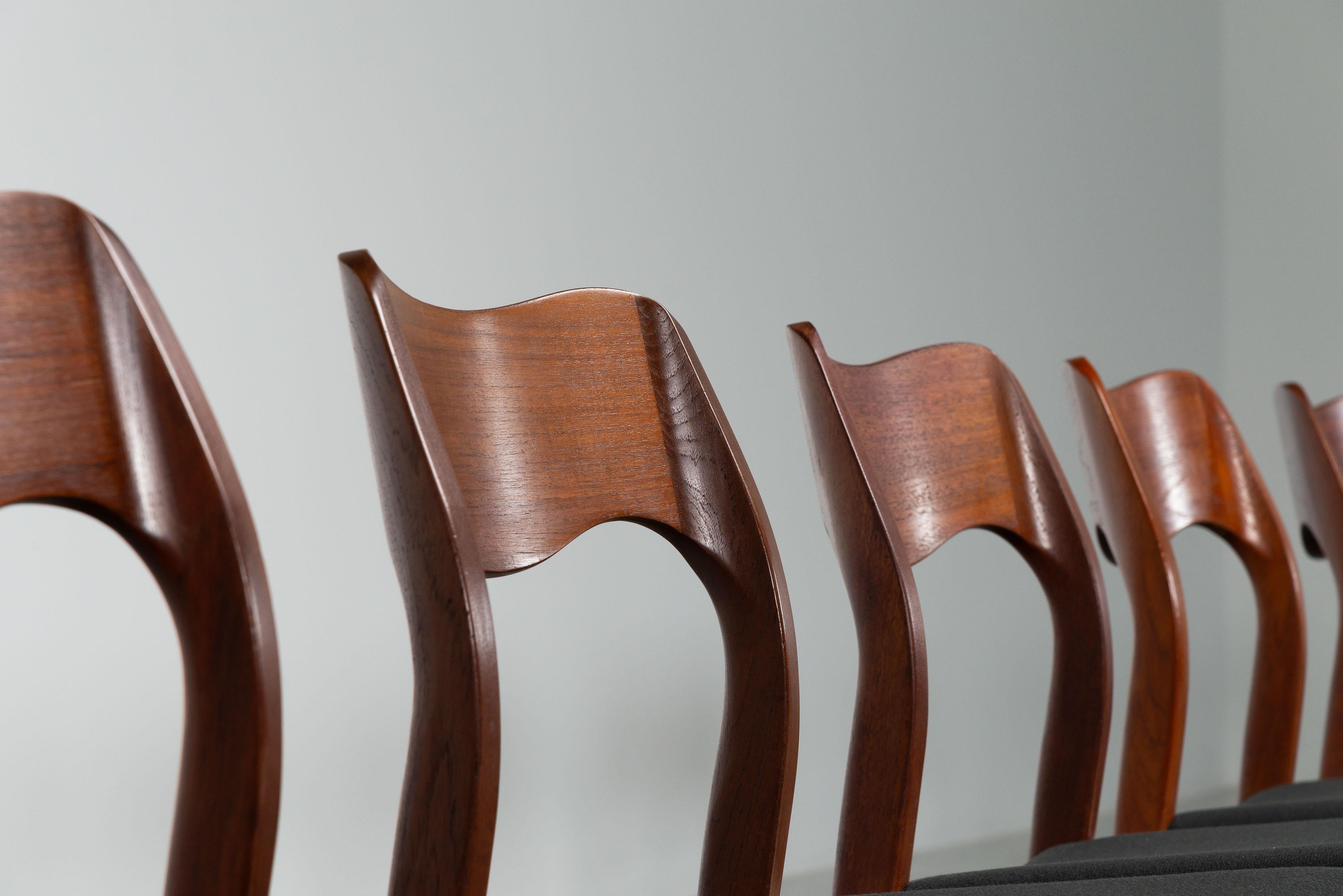 Upholstery Niels Møller model 71 dining chairs in teak Denmark 1951