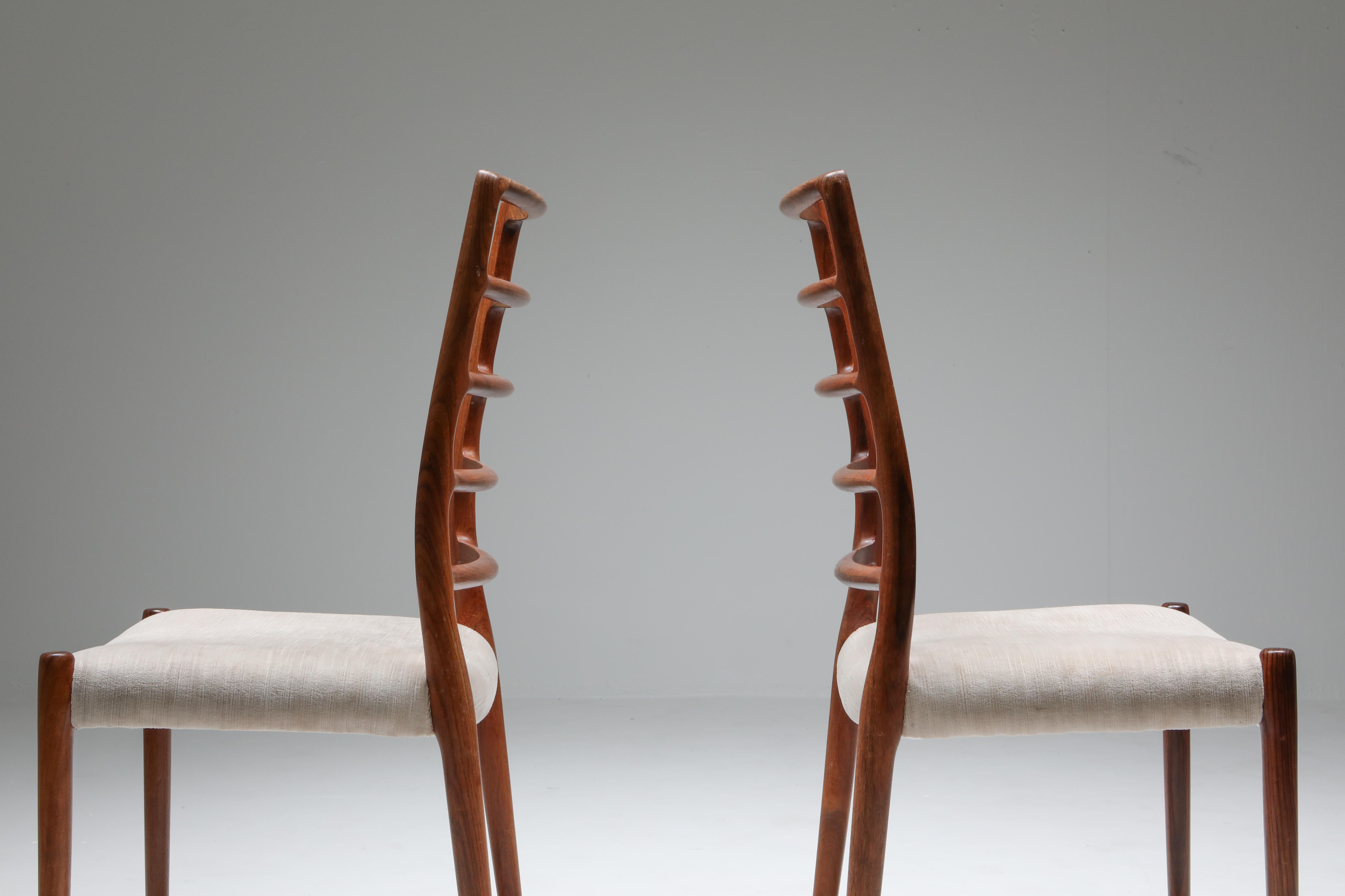 Niels Møller Model 82 Danish Rosewood Dining Chairs, circa 1970 4