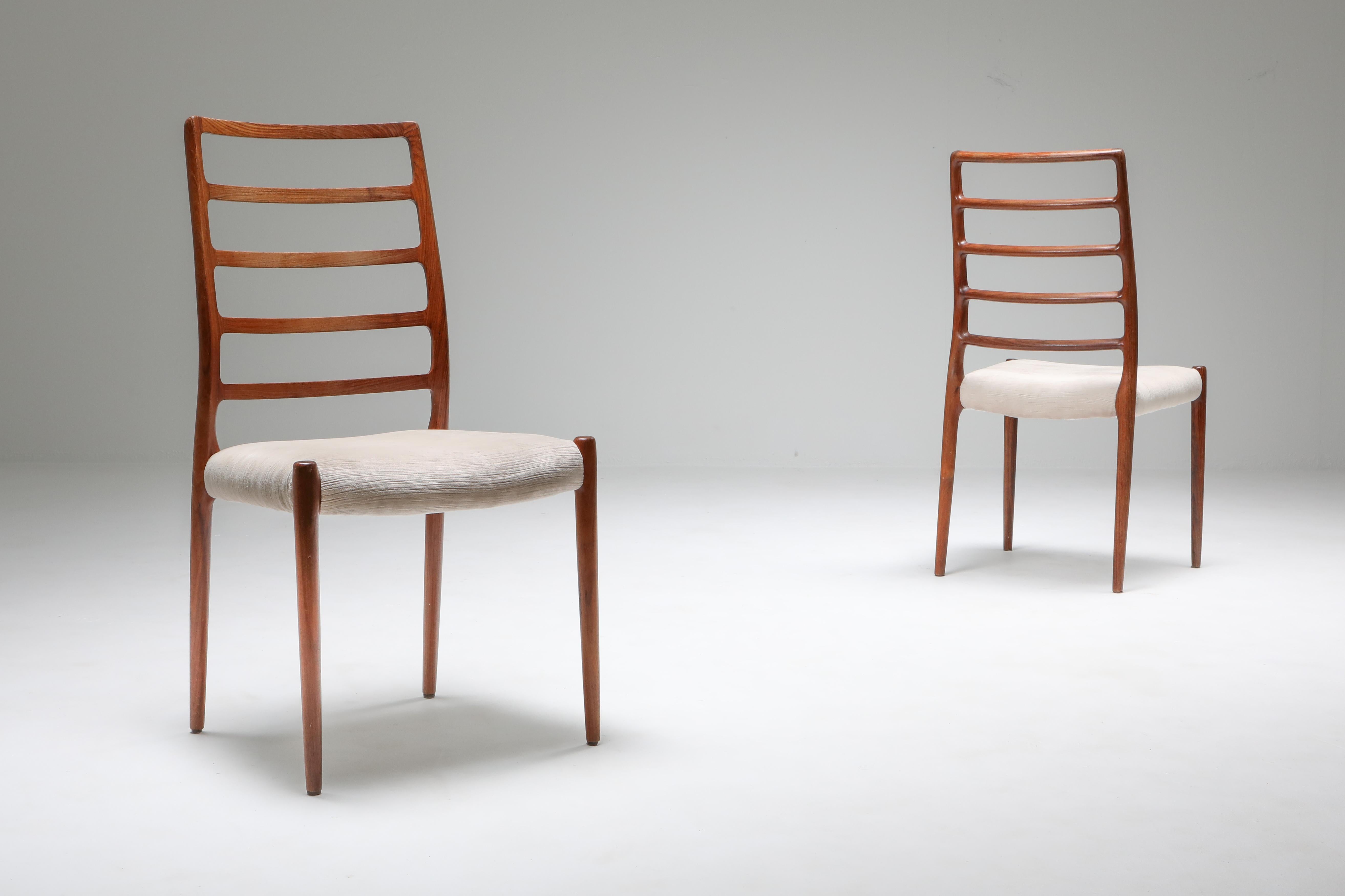 Niels Møller Model 82 Danish Rosewood Dining Chairs, circa 1970 In Excellent Condition In Antwerp, BE