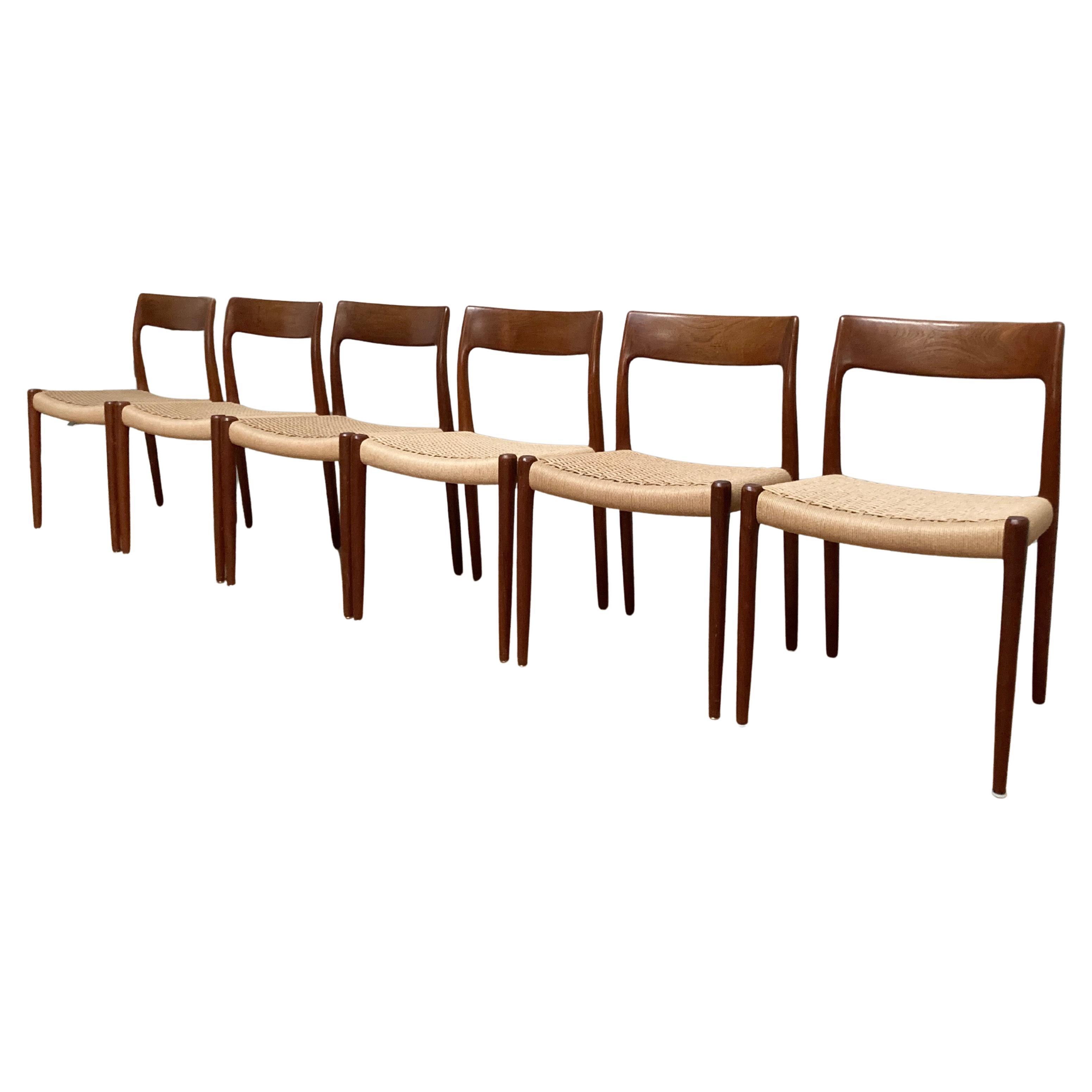 Niels Møller Modell 77 Danish Teak Dining Chair for J.L. Møllers SET of 6 en vente