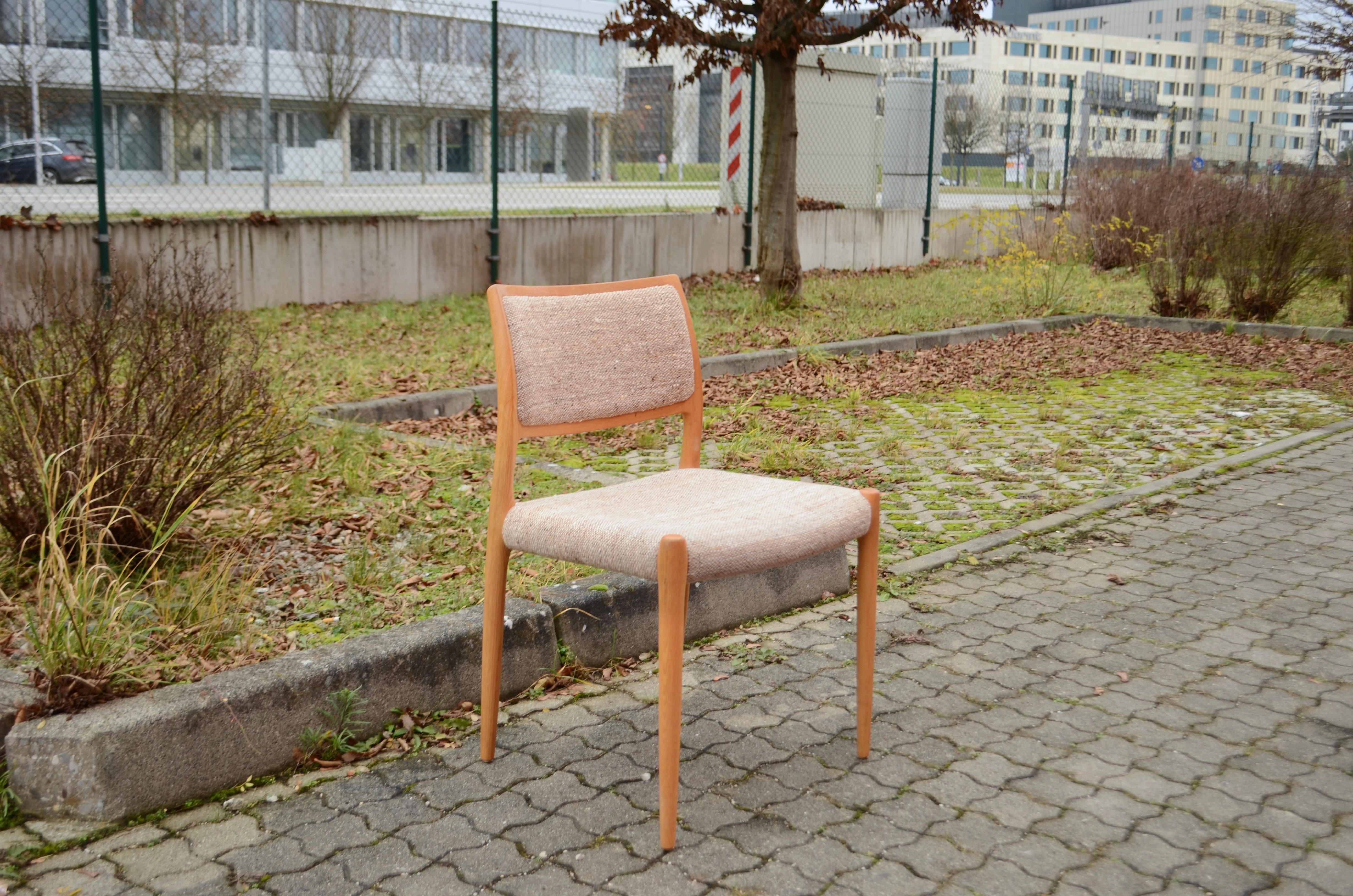 Niels Møller Modell 80 Tavolo da pranzo danese in Oak  Sedia per J.L.A. Møllers Set di 2 in vendita 3