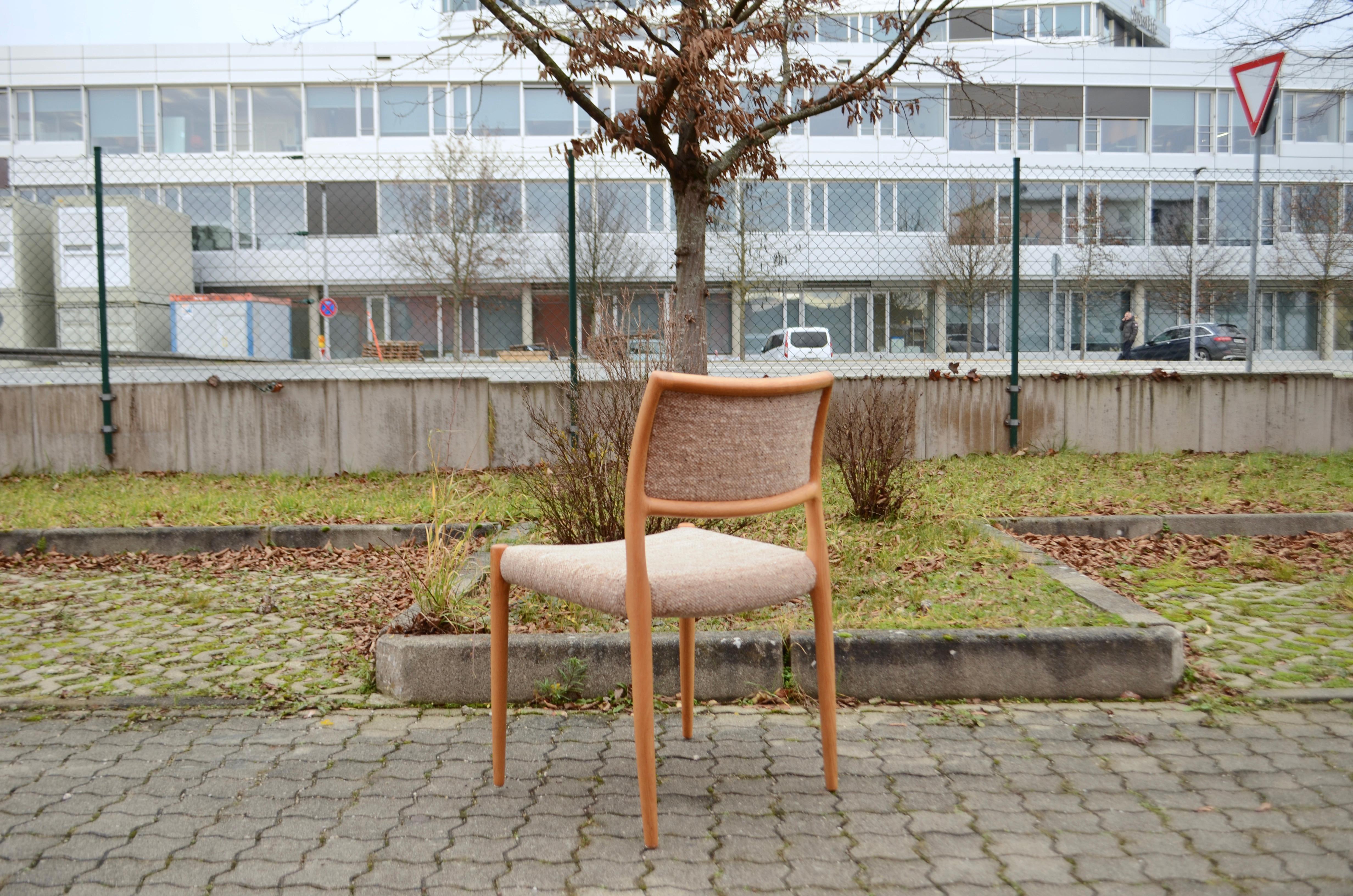 Niels Møller Modell 80 Tavolo da pranzo danese in Oak  Sedia per J.L.A. Møllers Set di 2 in vendita 5