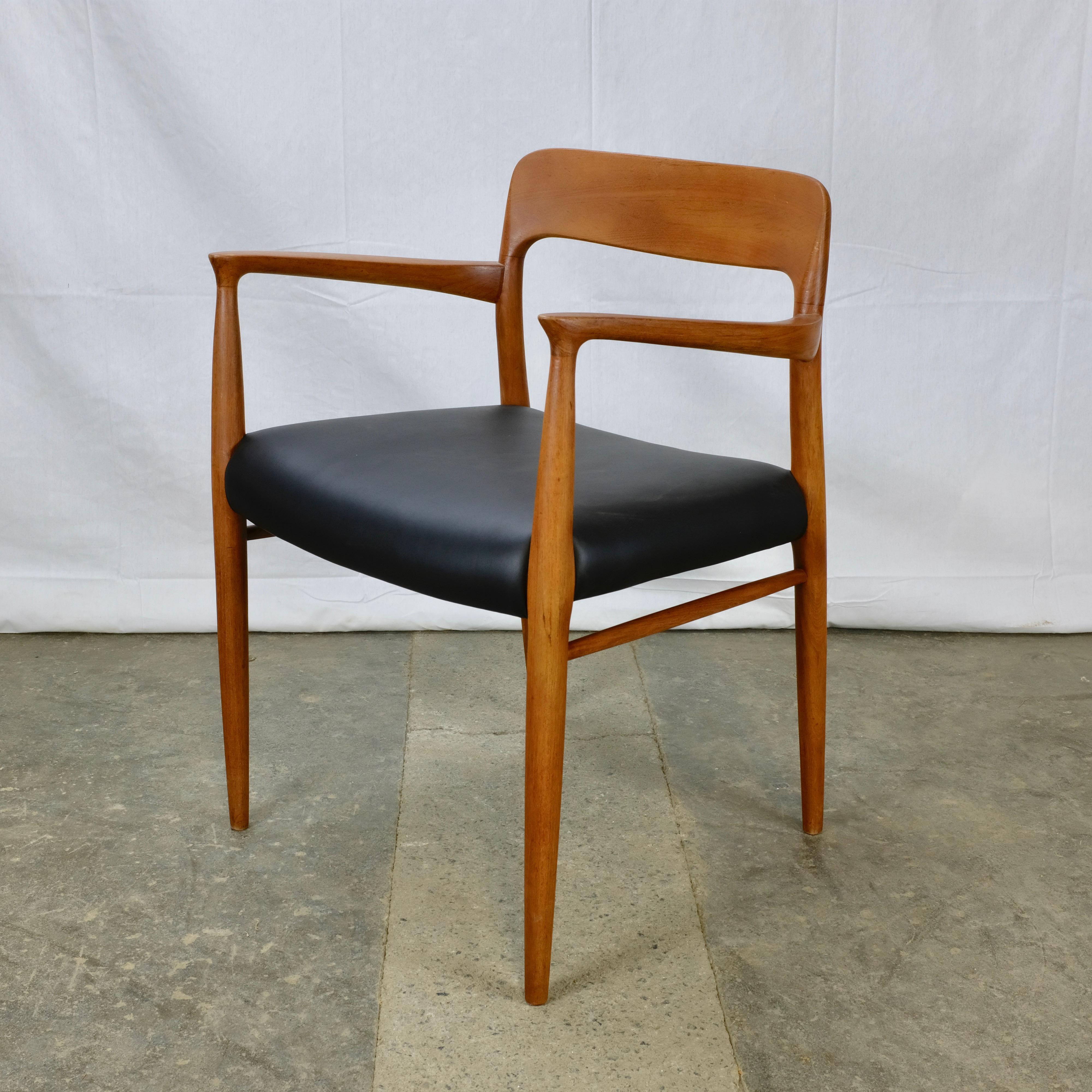 Scandinavian Modern Niels Møller No. 56 Armchair in Teak and Black Leatherette For Sale