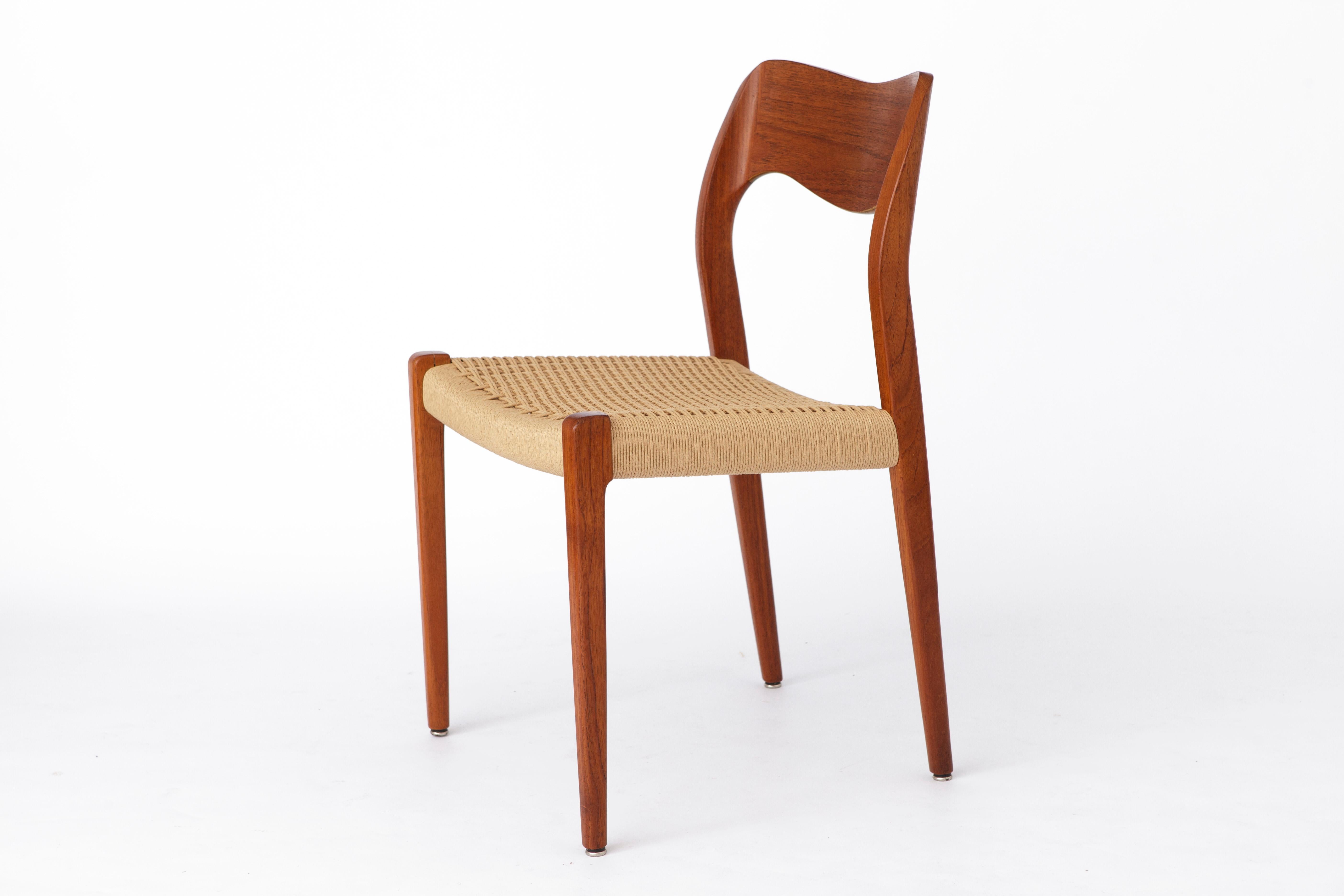 Niels Moller Chair, Model 71, 1950s Vintage Teak - Repaired In Good Condition For Sale In Hannover, DE