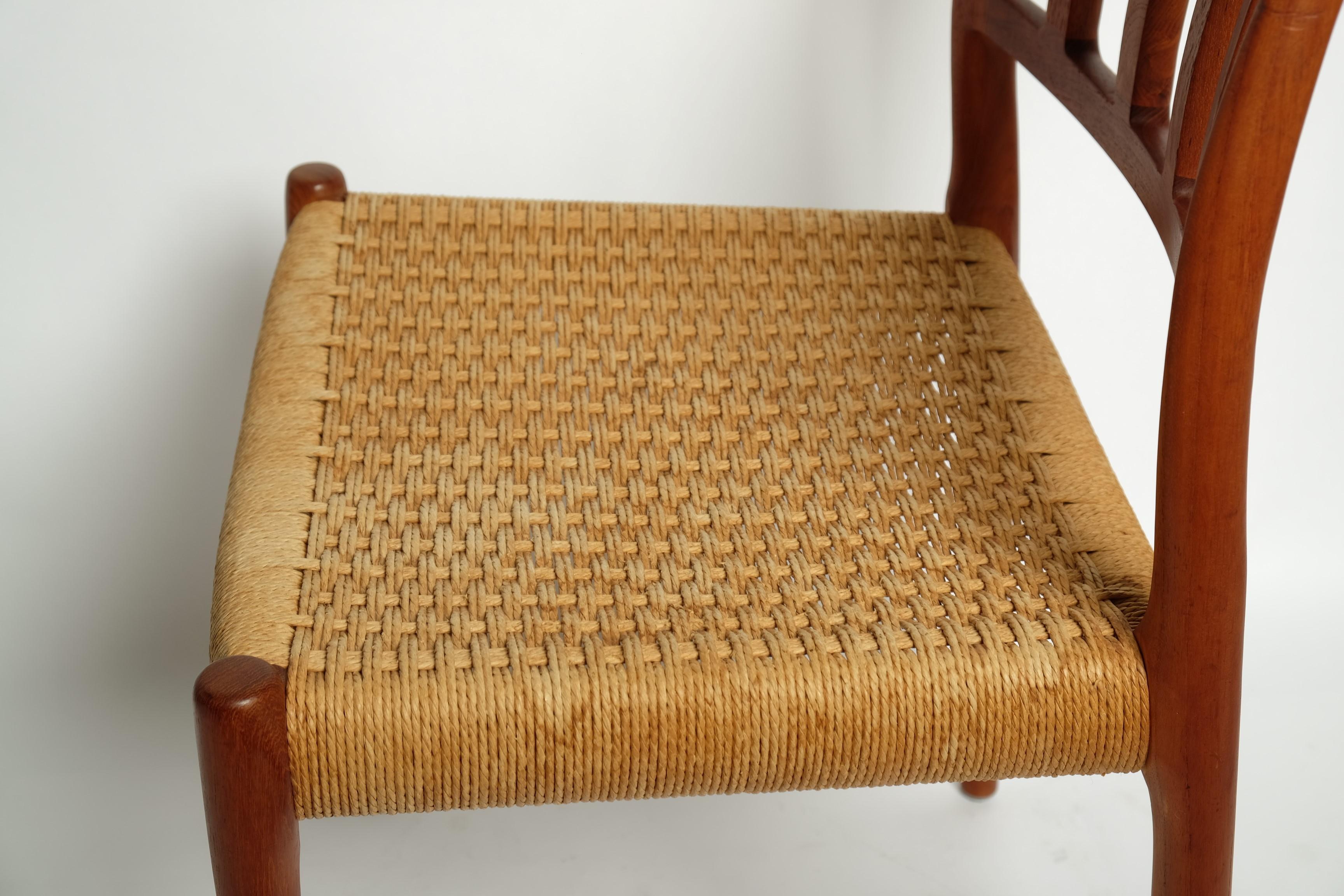 Sedia da pranzo Niels Otto Möller Modello 83 Teak Papercord, Danimarca anni '70 9