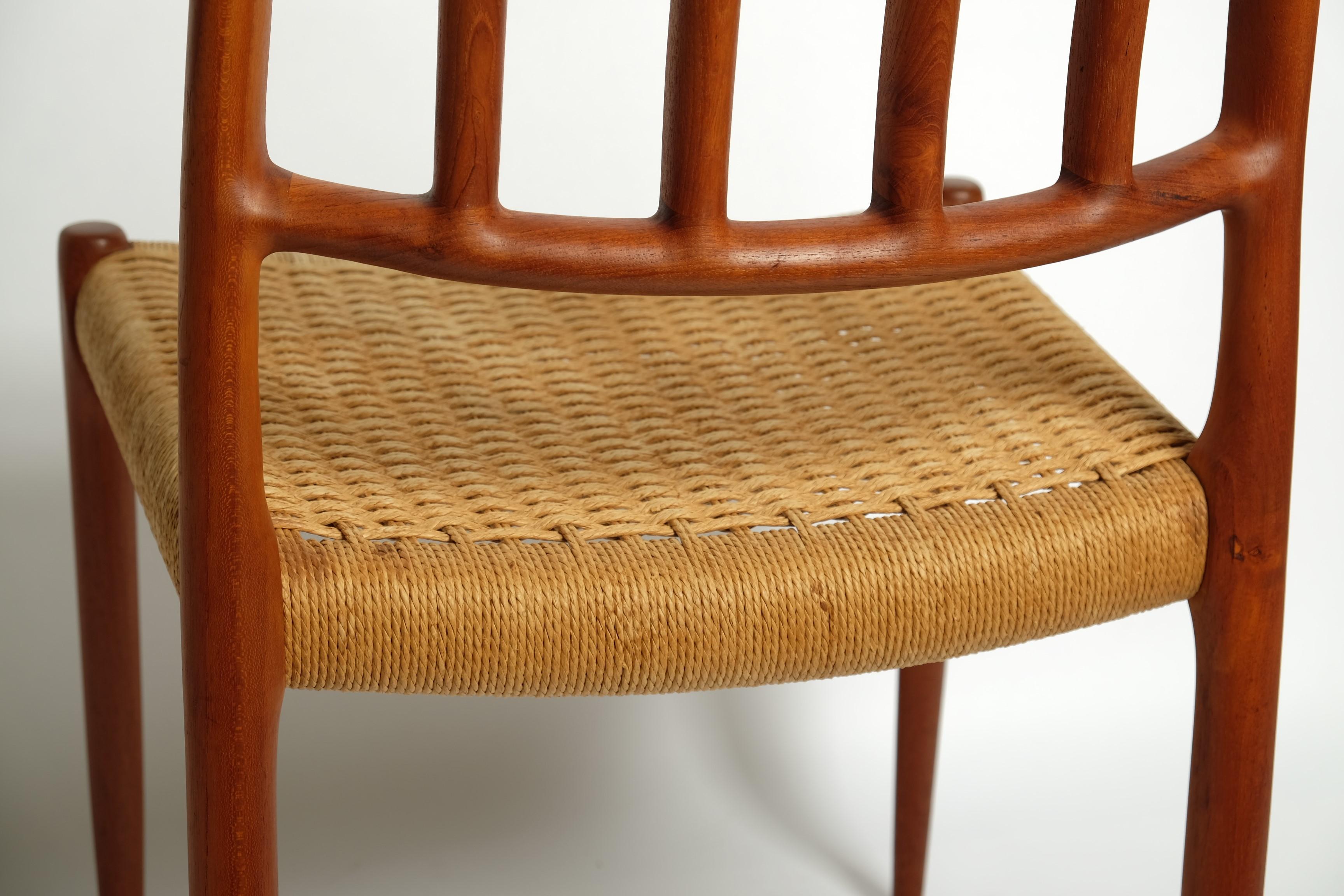 Sedia da pranzo Niels Otto Möller Modello 83 Teak Papercord, Danimarca anni '70 10