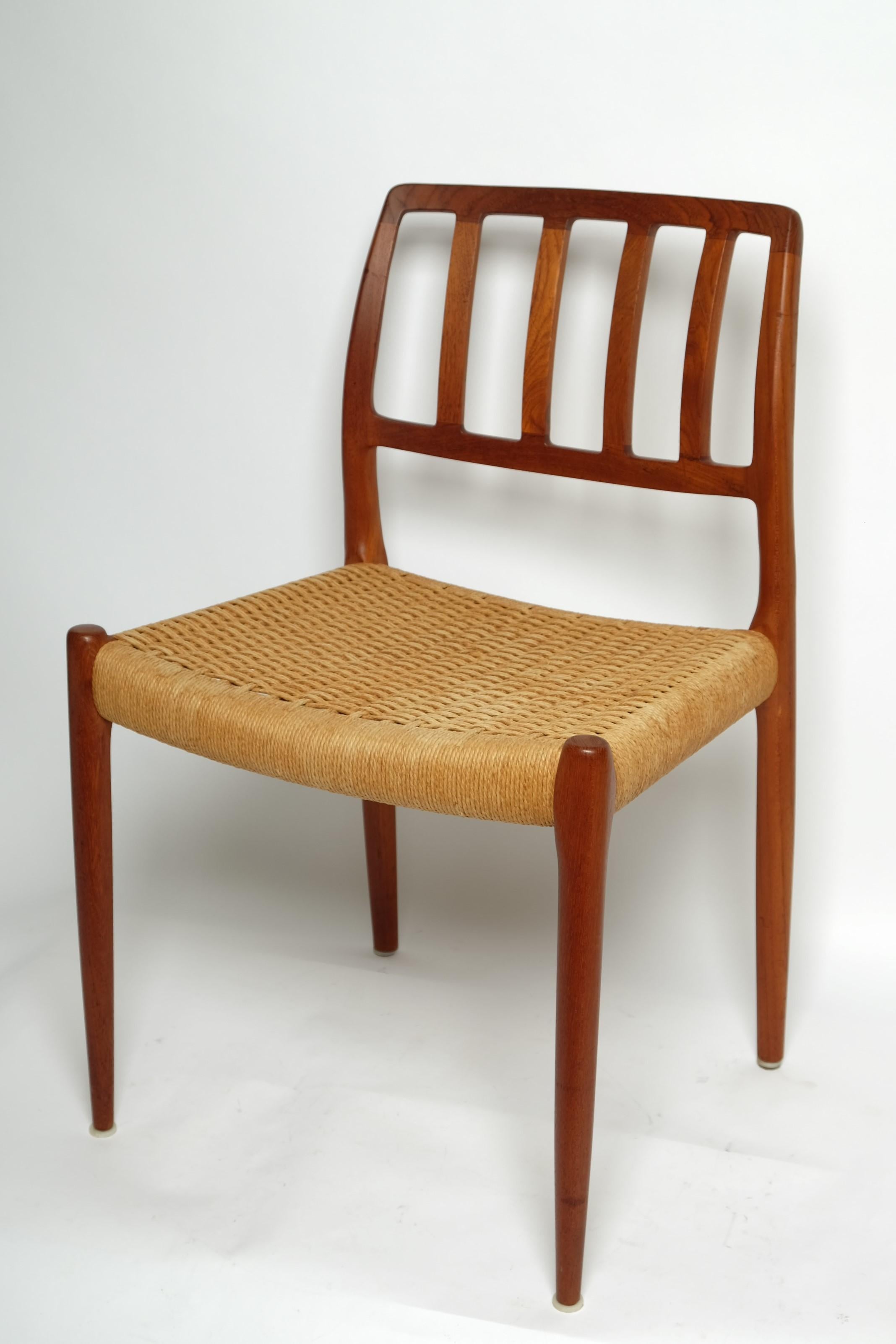 Danese Sedia da pranzo Niels Otto Möller Modello 83 Teak Papercord, Danimarca anni '70