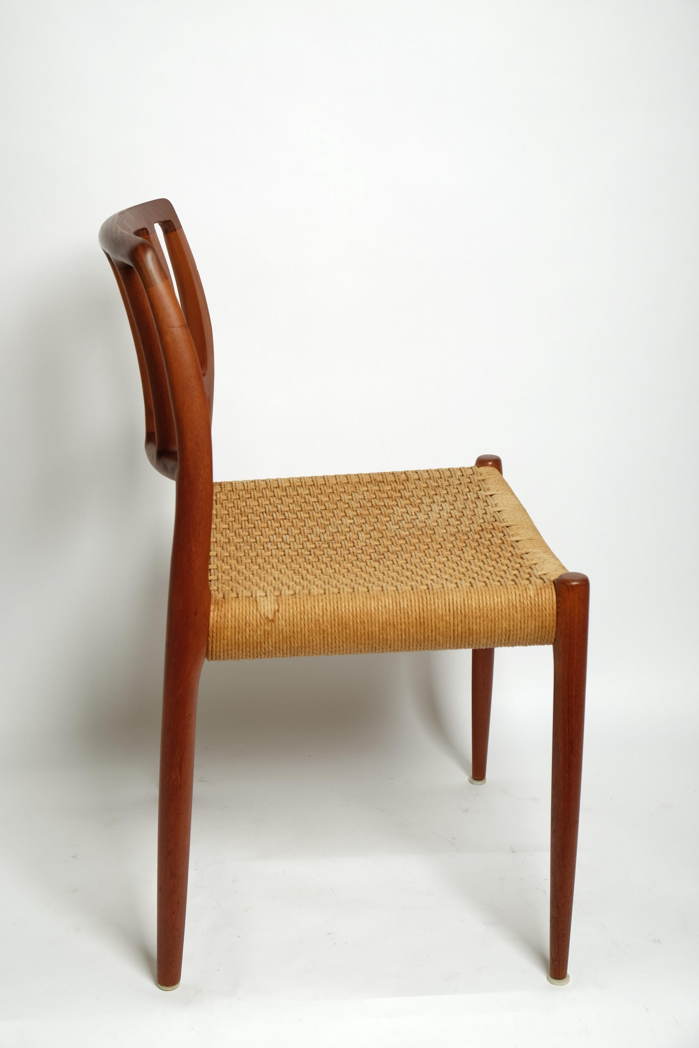 Sedia da pranzo Niels Otto Möller Modello 83 Teak Papercord, Danimarca anni '70 2
