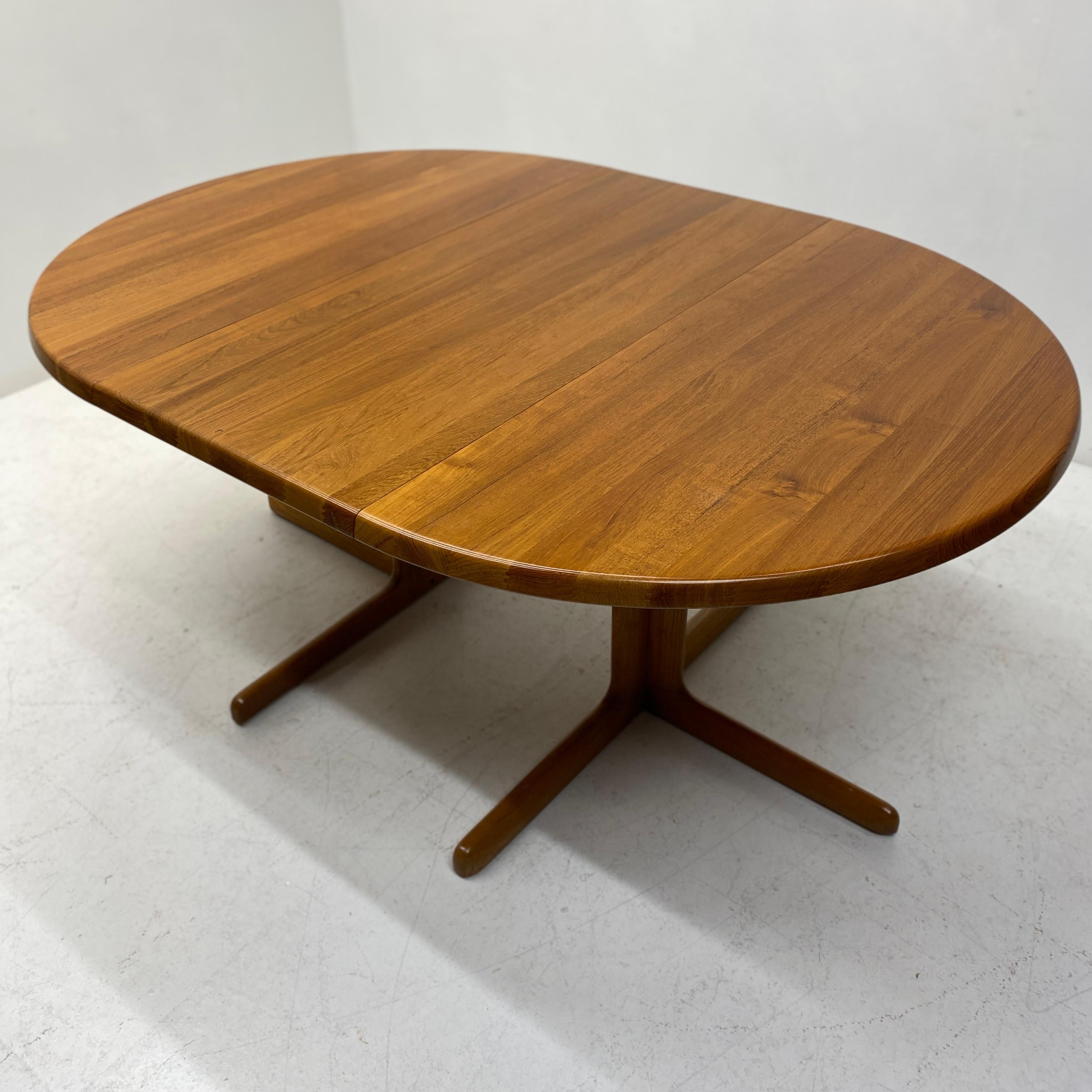 Niels Moller Dining Table Extendable 5