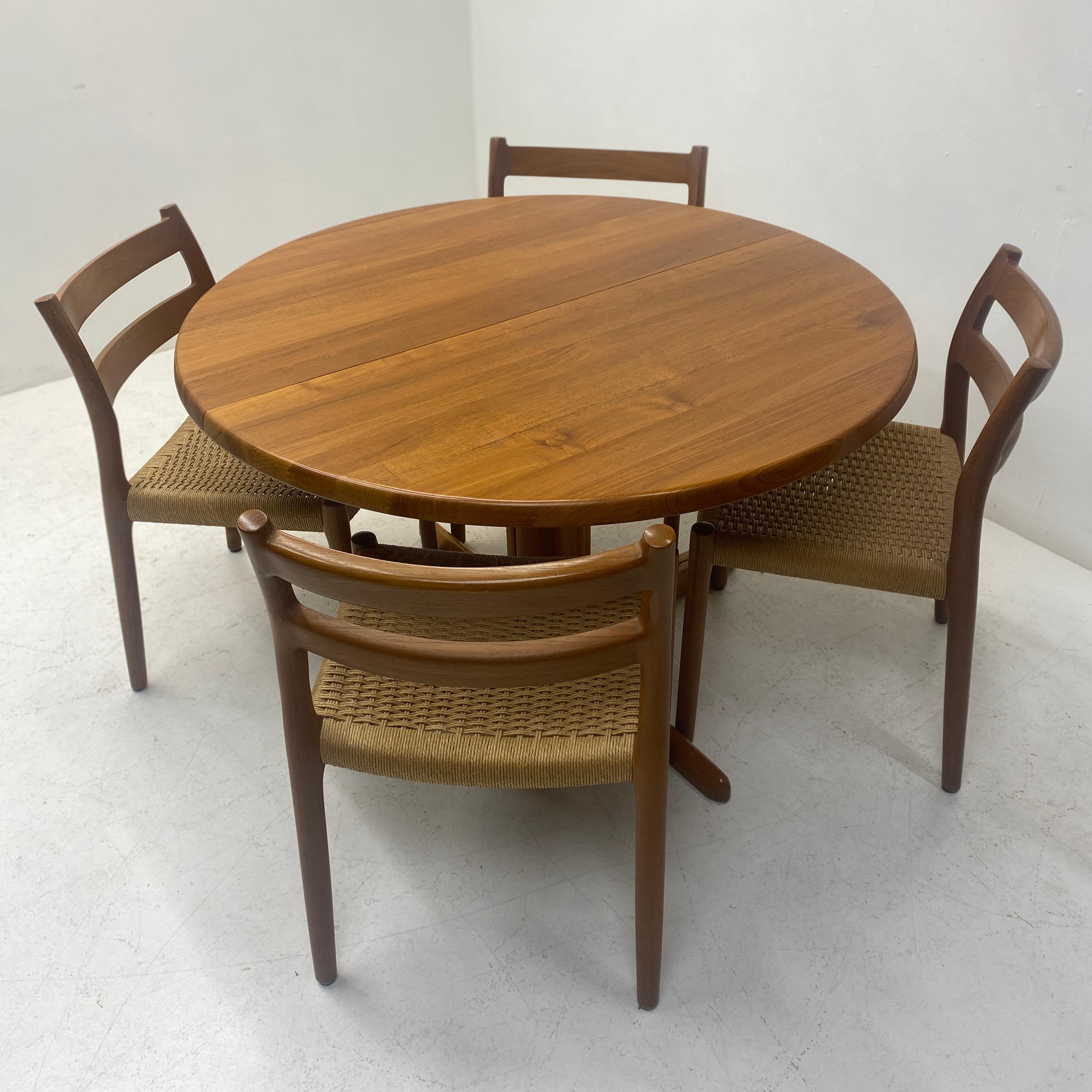 Mid-Century Modern Niels Moller Dining Table Extendable