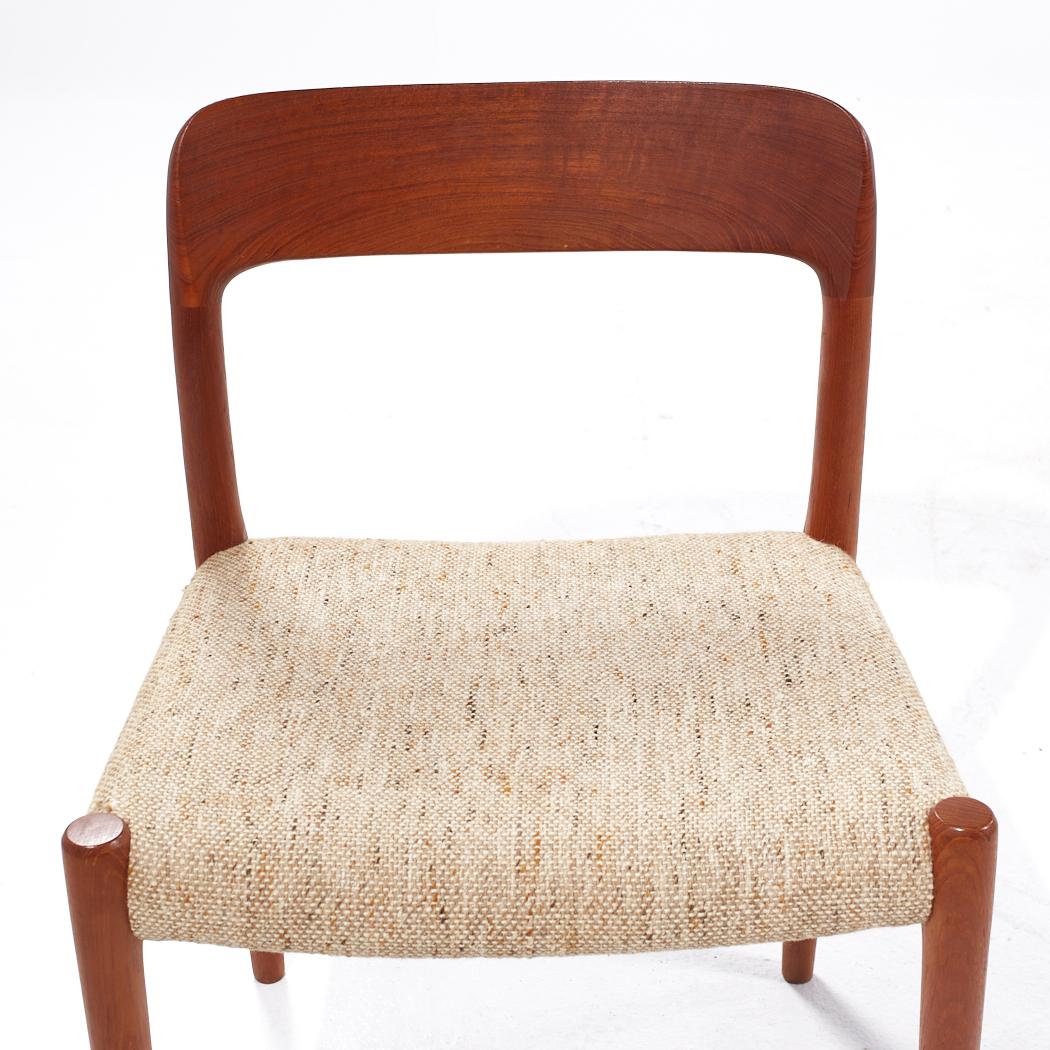 Niels Moller Mid Century Danish Teak Model 77 Dining Chairs - Set of 4 en vente 3