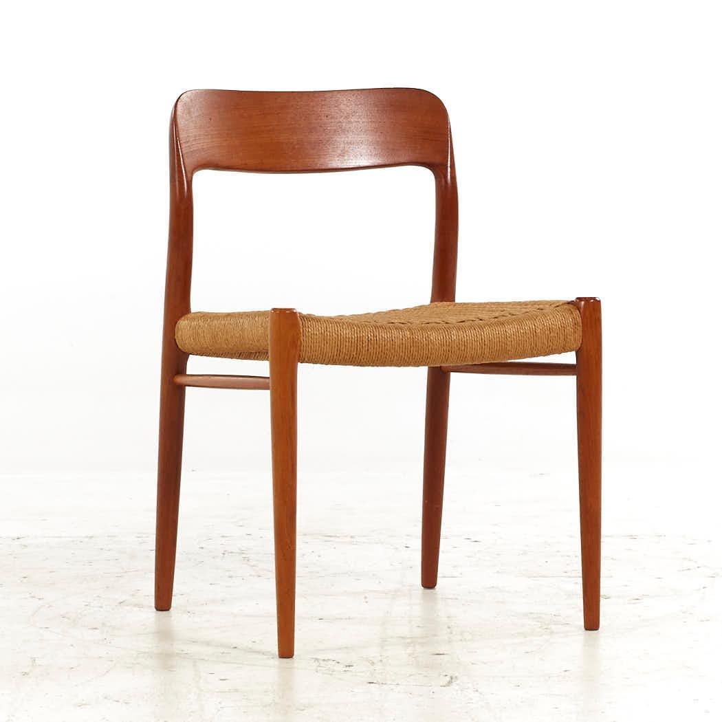 Niels Moller Mid Century Model 75 Danish Teak Dining Chairs - Set of 6 In Good Condition For Sale In Countryside, IL