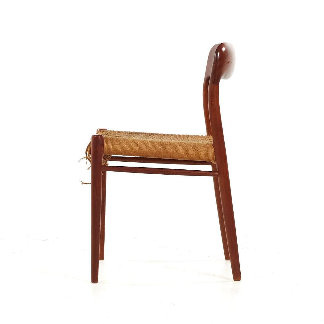 Niels Moller Mid Century Teak Model 75 and 77 Dining Chairs – Set of 8 For Sale 2