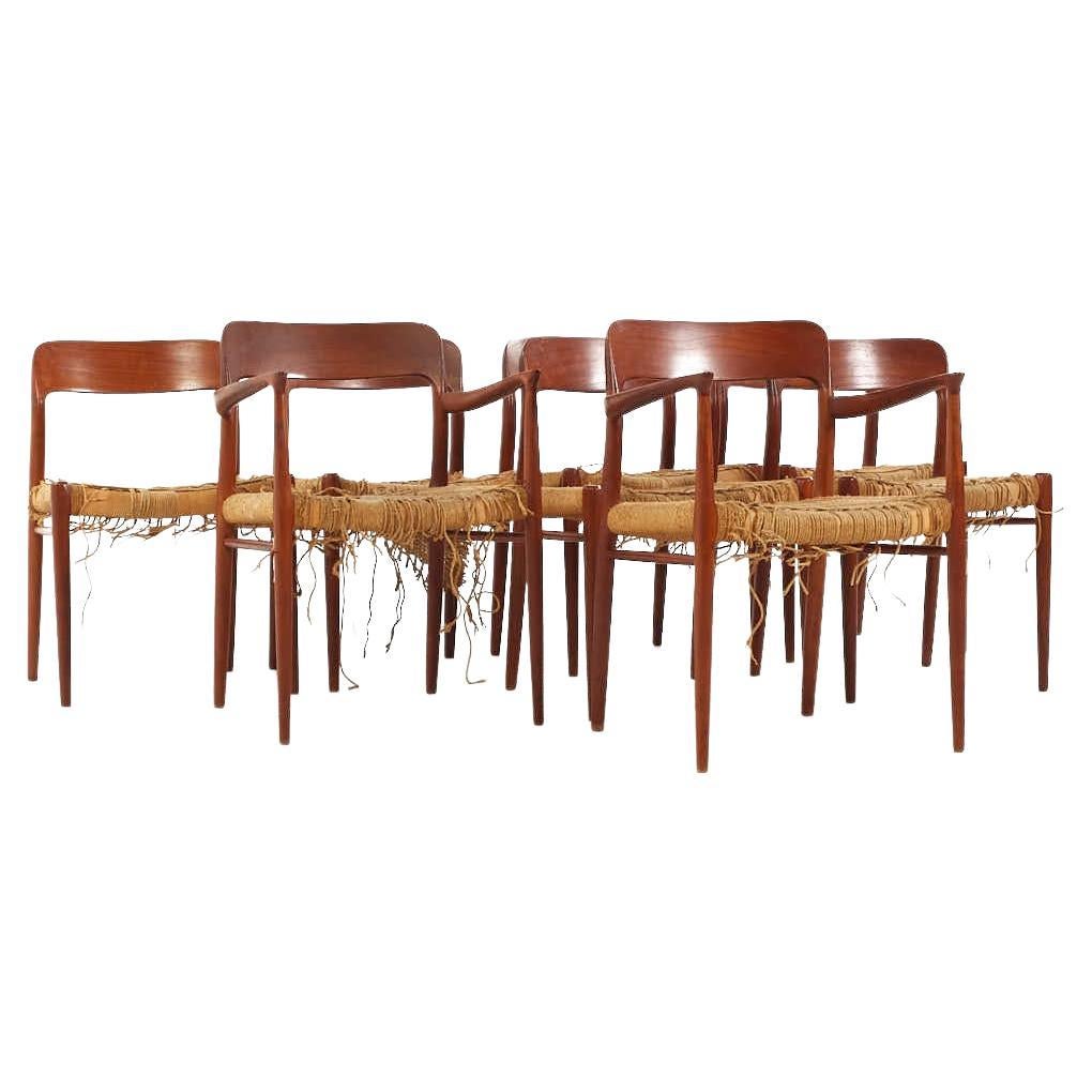 Niels Moller Mid Century Teak Modell 75 und 77 Esszimmerstühle - Satz von 8