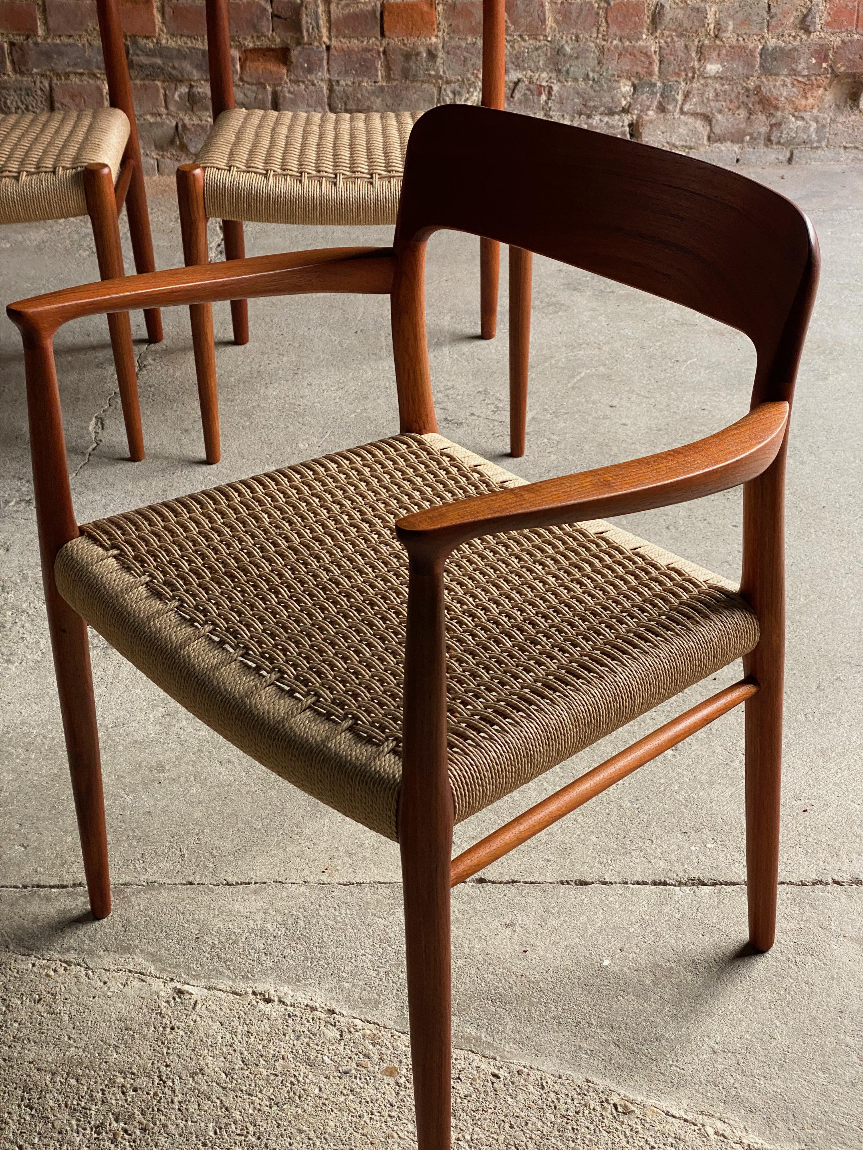 Niels Moller - Ensemble de 6 chaises de salle à manger en teck et corde de papier, modèle 56 et modèle 75, 1960 en vente 2