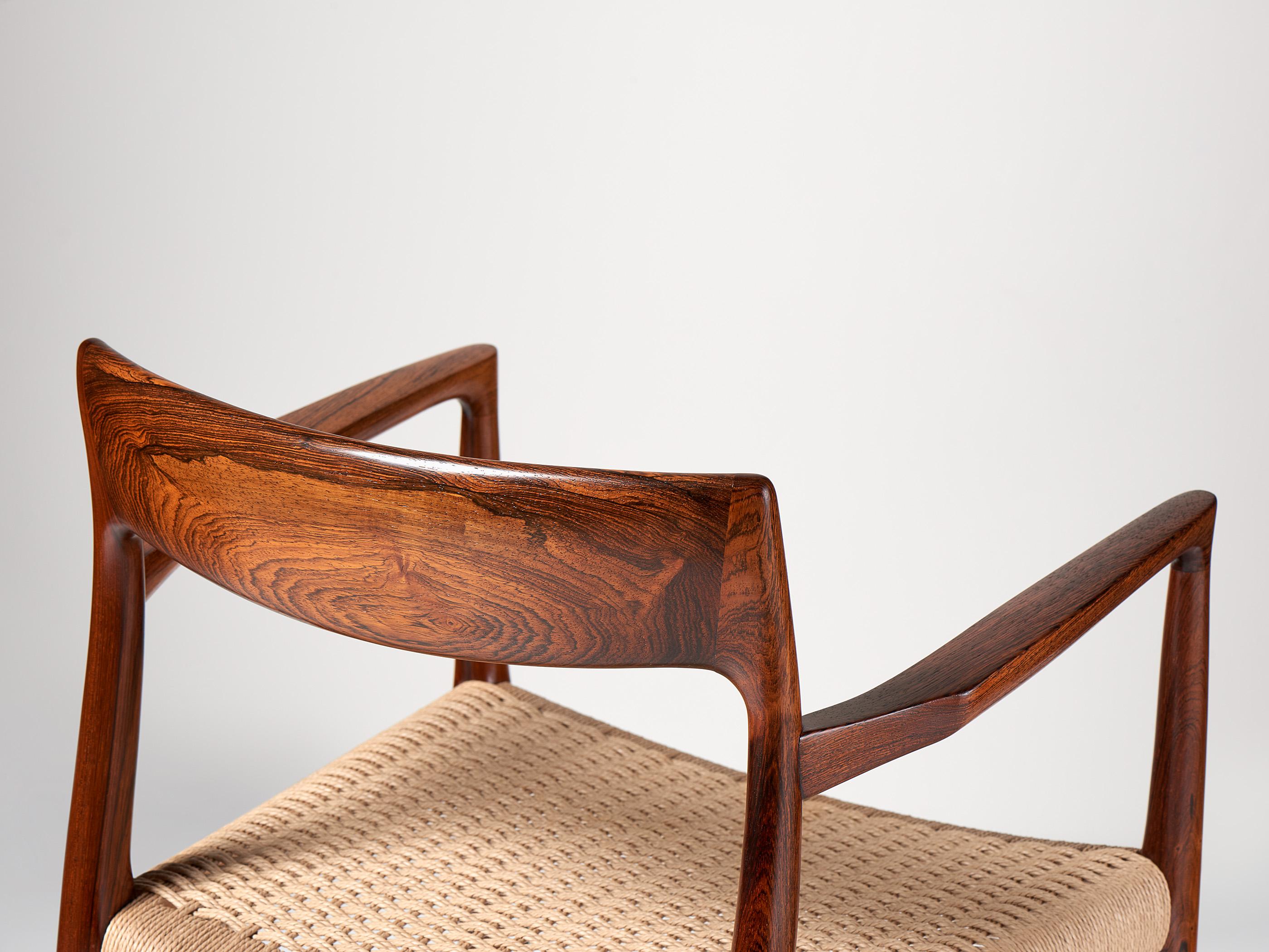 Niels Moller Modell 57 Sessel, Rosenholz und Papierkordel, Niels Moller, 1959 (Mitte des 20. Jahrhunderts) im Angebot