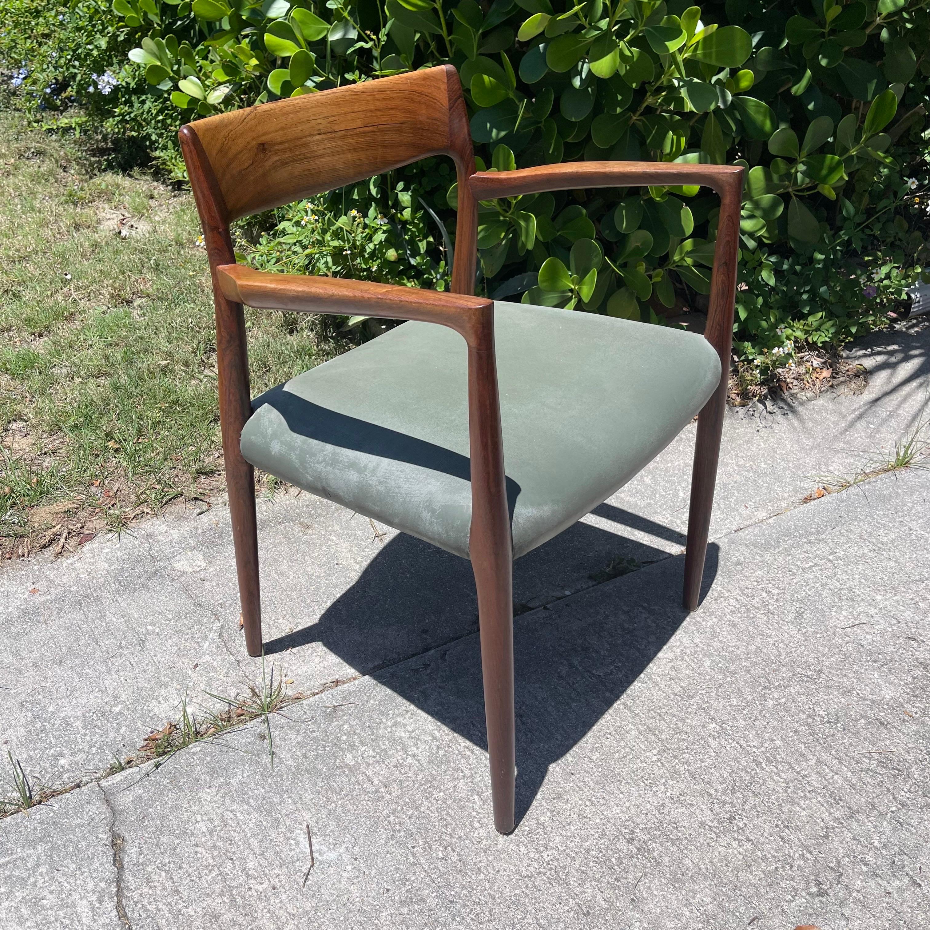 Danish Niels Moller Model 57 Rosewood Carver Chair Jl Møller For Sale