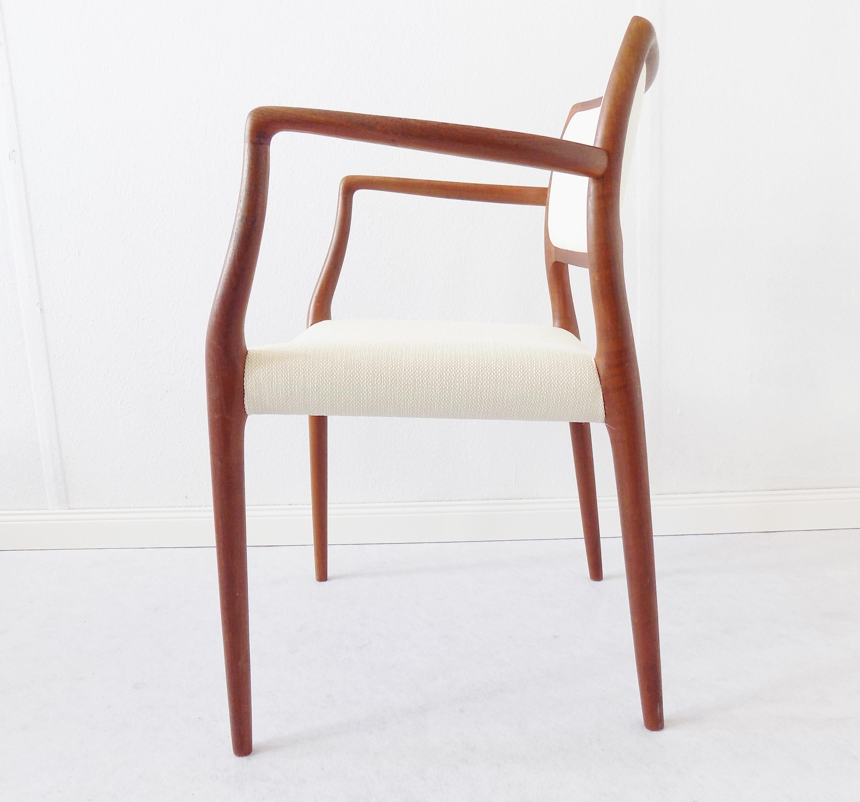 Niels Möller Model 65 Lounge Chair, Danish Teak Scandinavian modern, upholstered For Sale 15