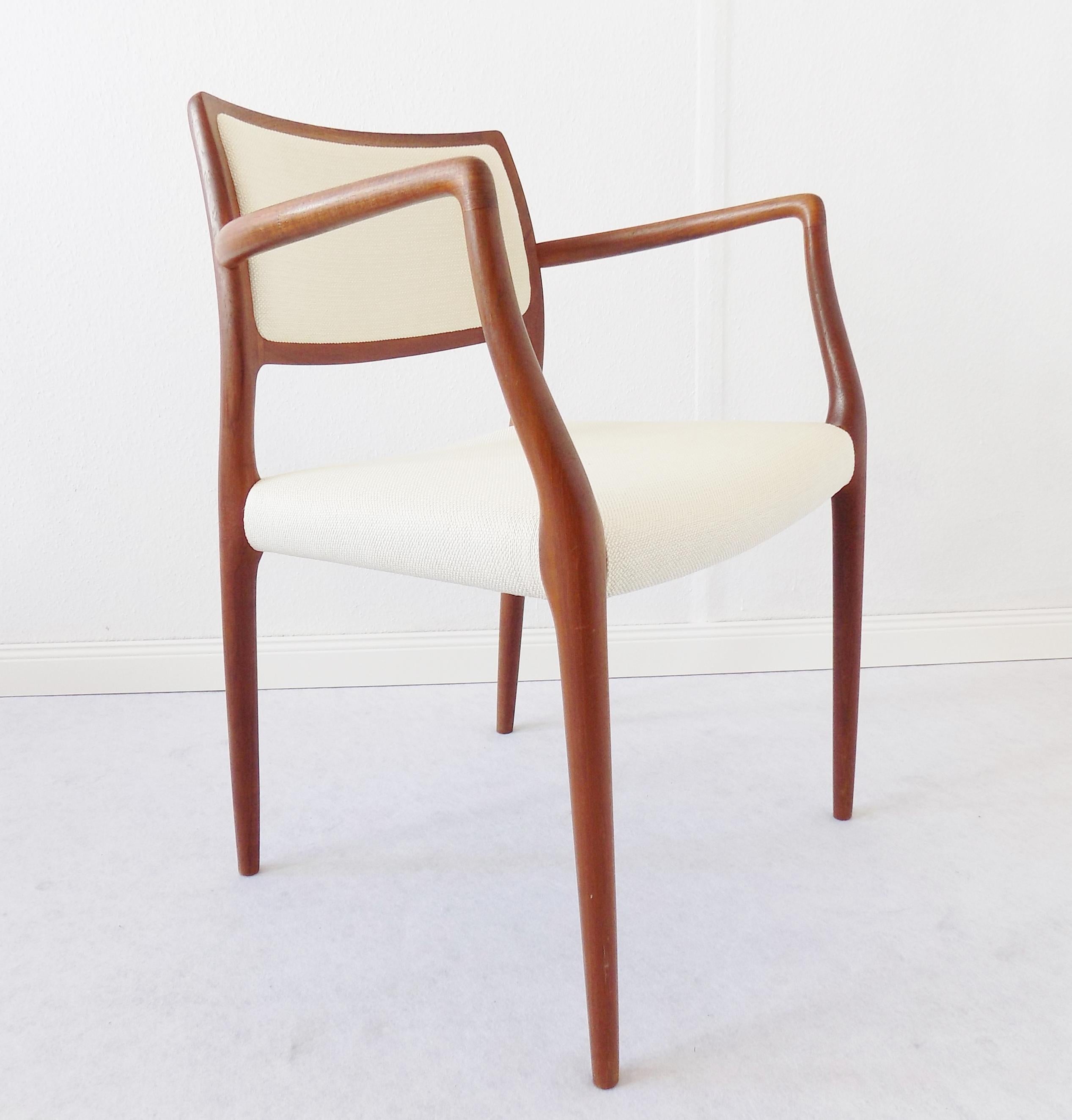 Scandinavian Modern Niels Möller Model 65 Lounge Chair, Danish Teak Scandinavian modern, upholstered For Sale