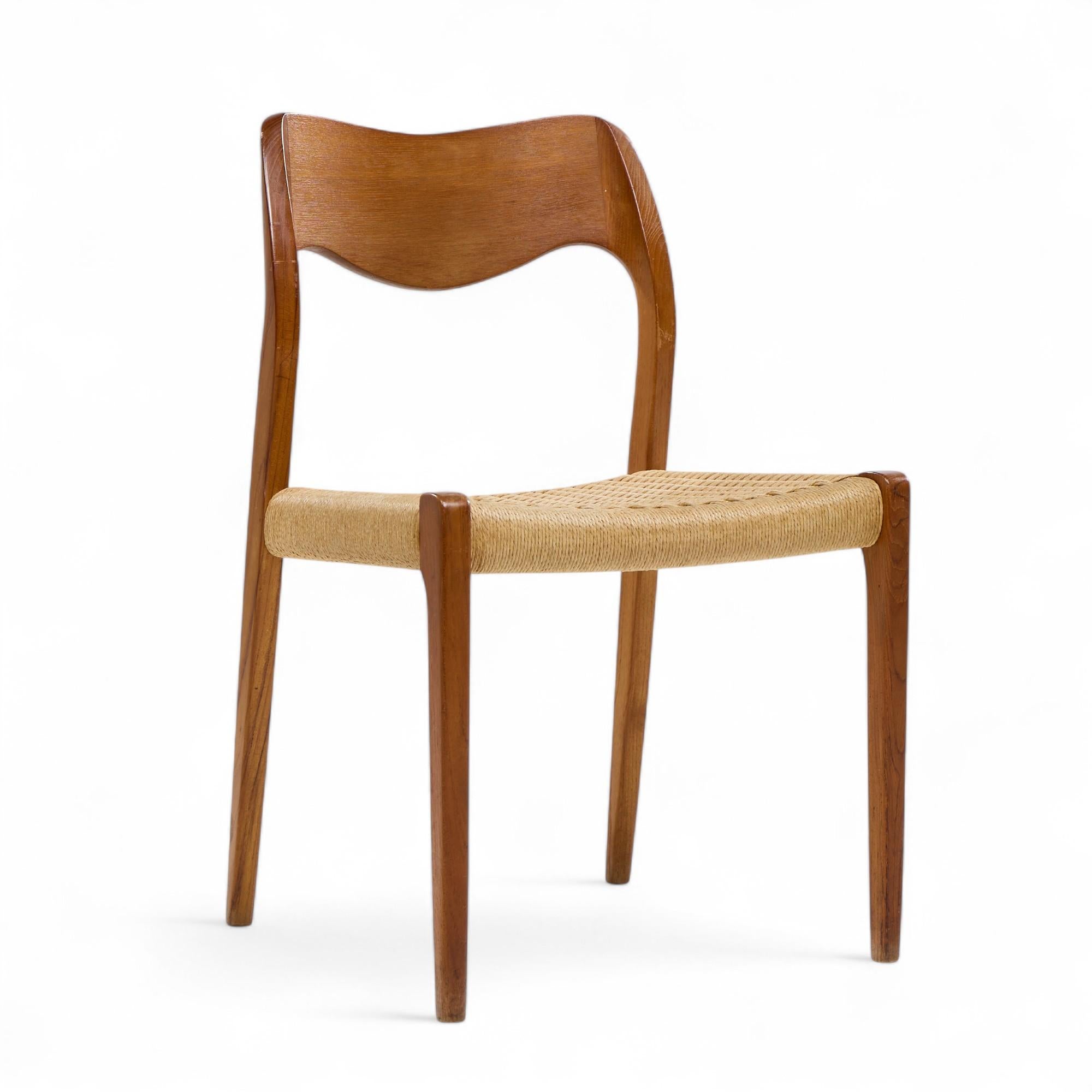 Niels Moller Model 71 Danish Teak and Paper Cord Dining Chairs - Set of 6 In Good Condition For Sale In Franklin Park, IL