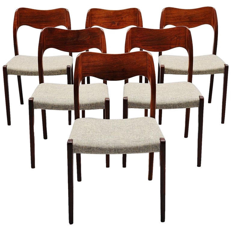 Niels Moller model 71 dining chairs, 1951, offered by Mass Modern Design