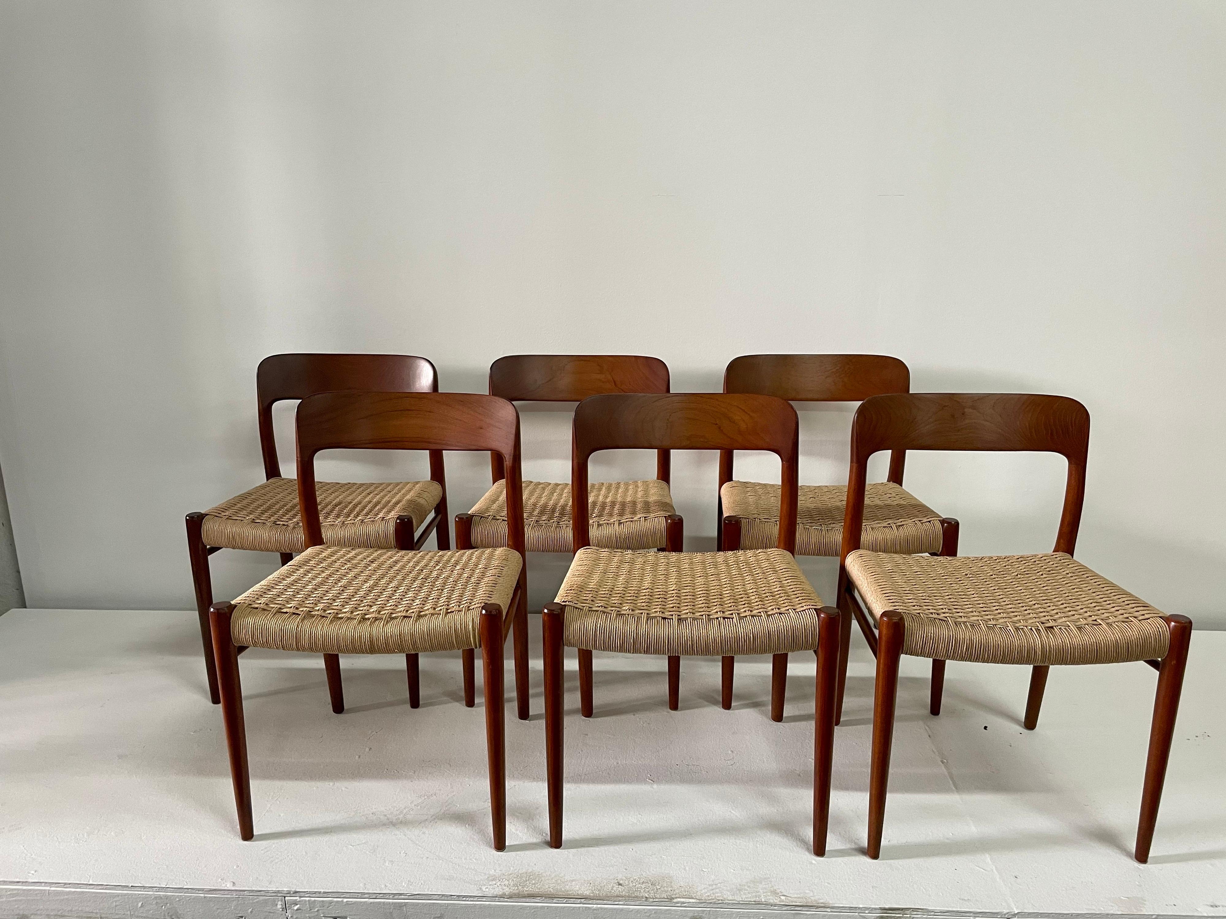 Niels Möller Model 75 Danish Teak Dining Chairs for J.L. Möllers, Set of 6 In Good Condition In East Hampton, NY
