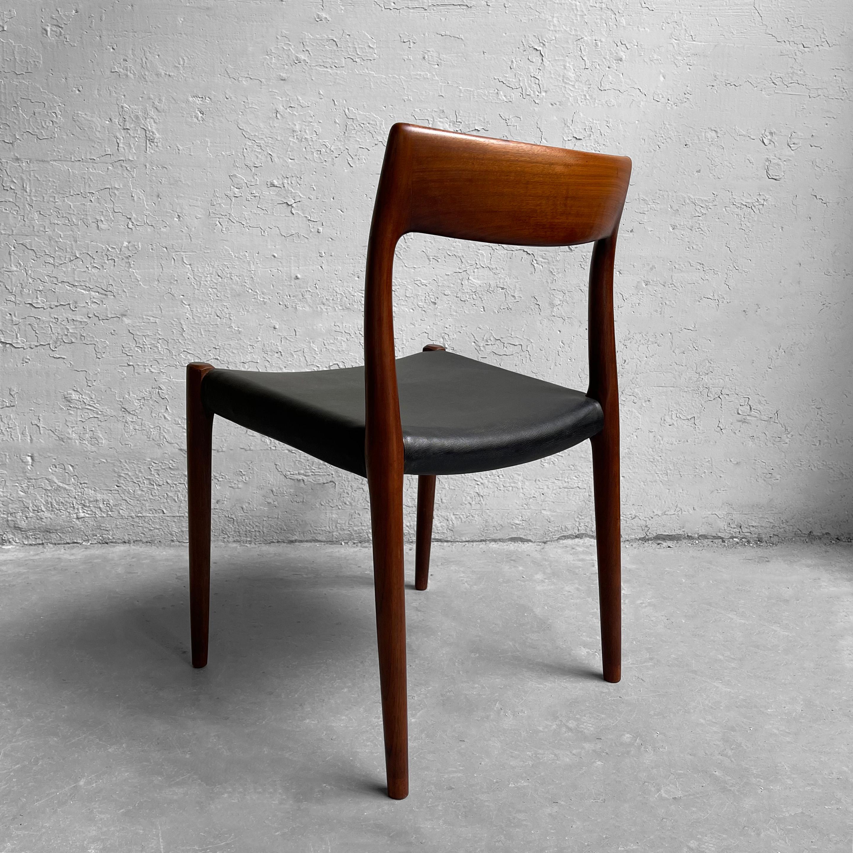 Niels Moller Model 77 Rosewood Dining Side Chair In Good Condition In Brooklyn, NY