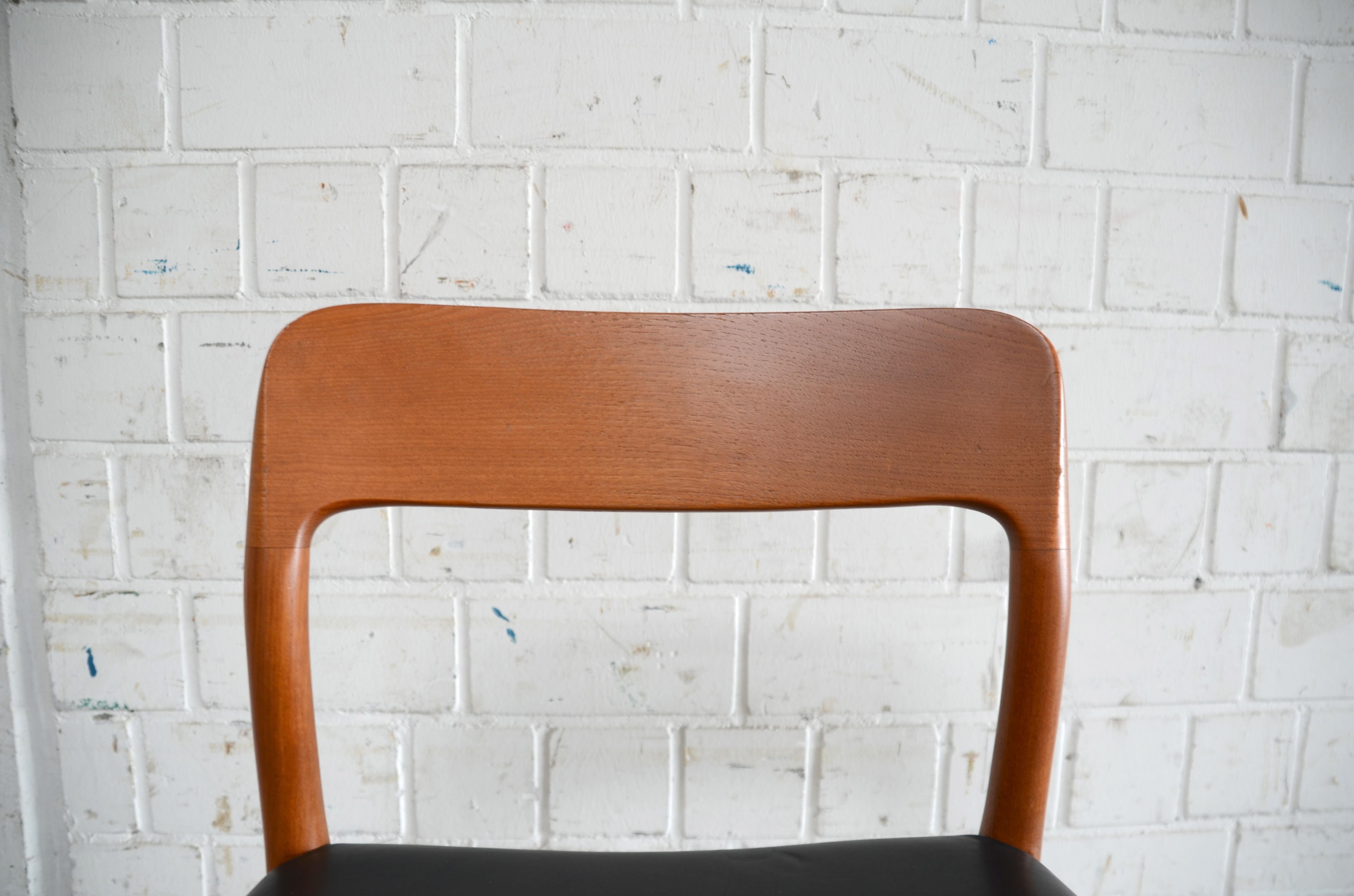 Niels Möller Modell 75 Danish Teak Dining Leather Chair for J.L. Möllers 1