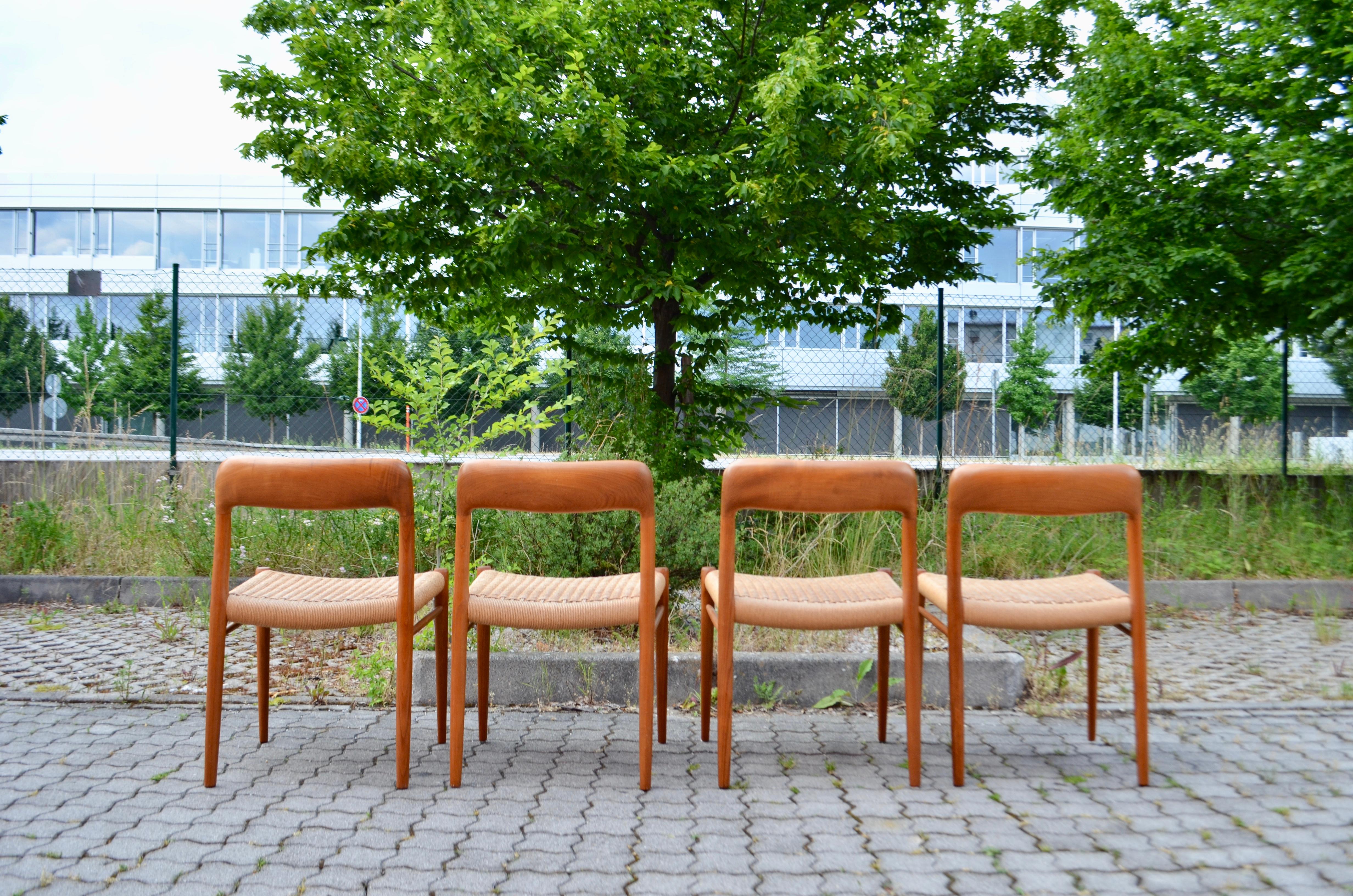 Niels Møller Modell 75 Chaise de salle à manger danoise en teck à corde de papier pour I.L.A. Møllers en vente 8