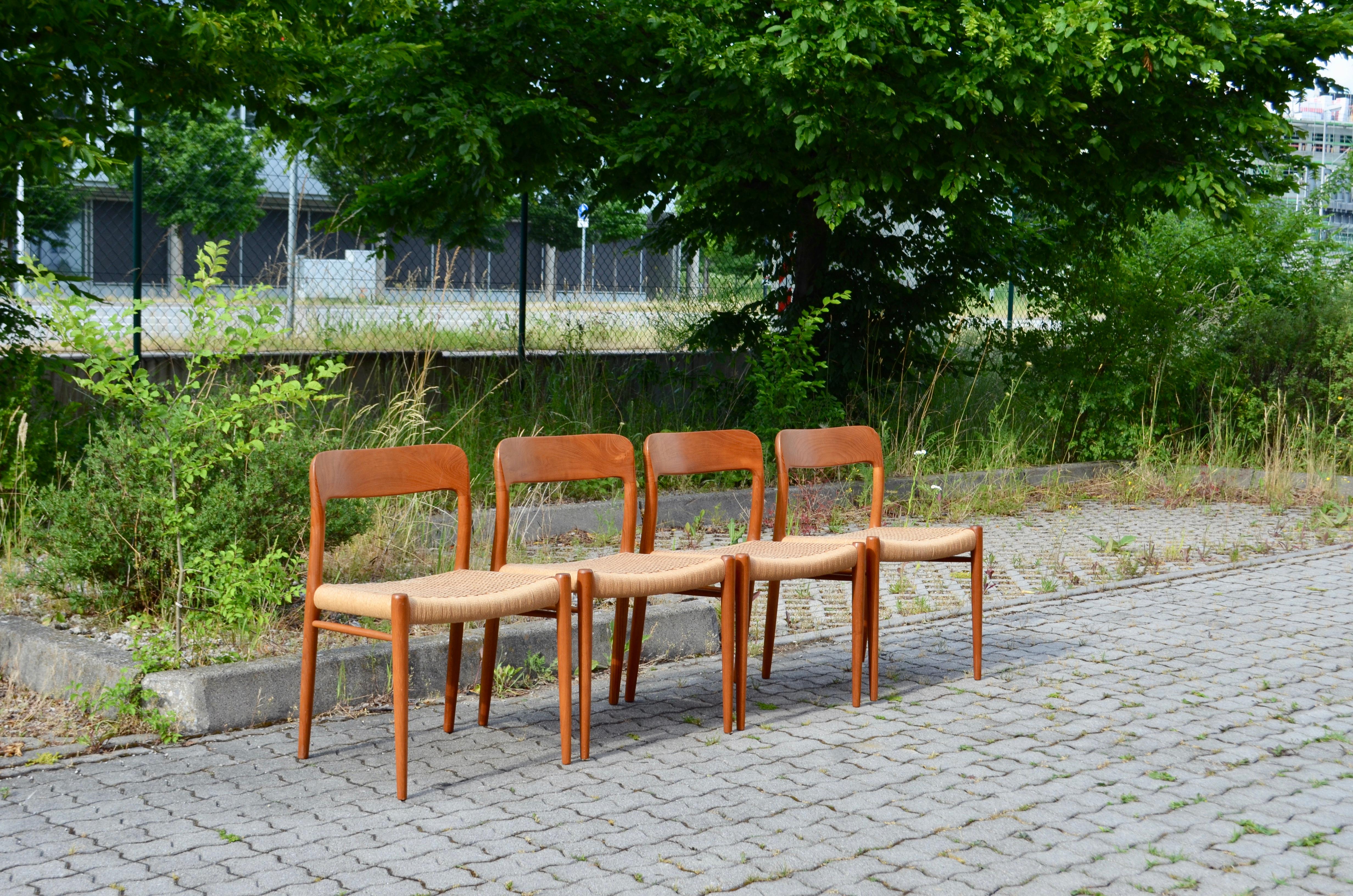 Scandinavian Modern Niels Møller Modell 75 Danish Teak Dining Papercord Chair for J.L. Møllers For Sale