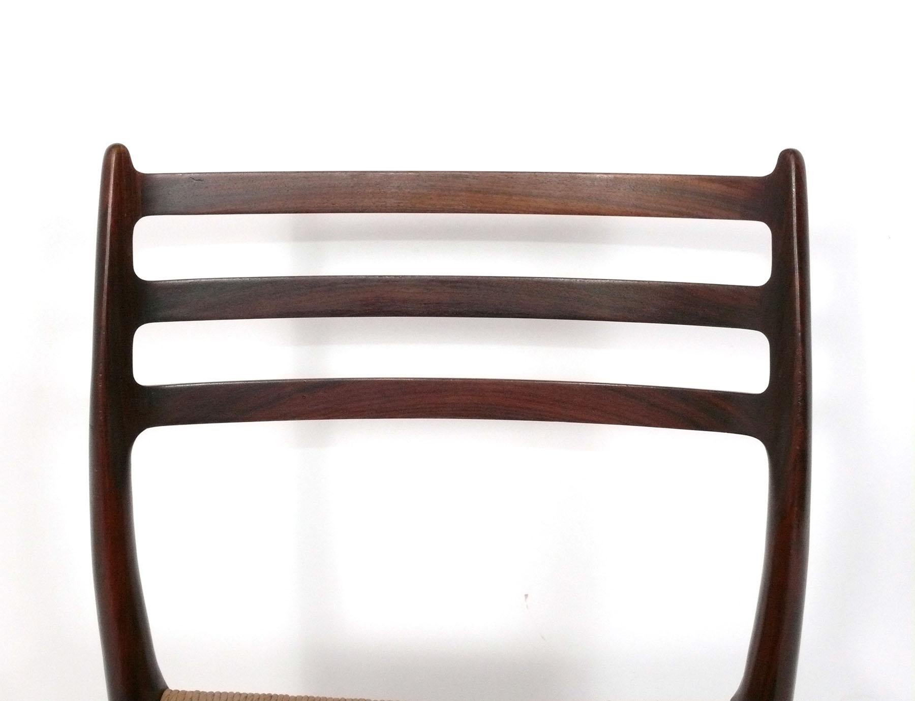 Niels Moller Palisander Esszimmer- oder Schreibtischstuhl Model No. 78 Sitz aus gewebtem Papierkordelstoff im Zustand „Gut“ im Angebot in Atlanta, GA