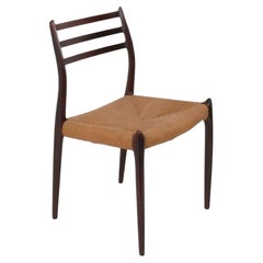 Chaises en bois