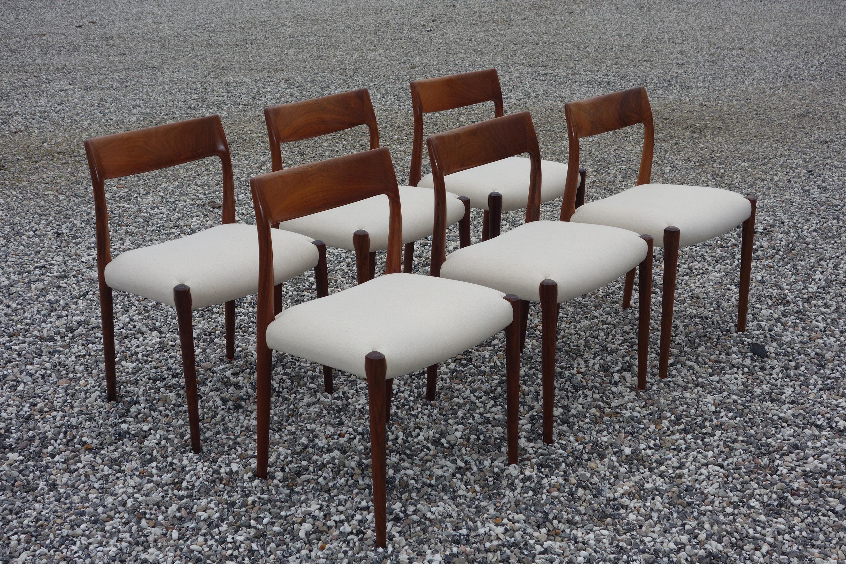 Danish Niels O. Møller 1920-1982, 6 Rosewood Chairs Model 77 J.L. Møller, 1959