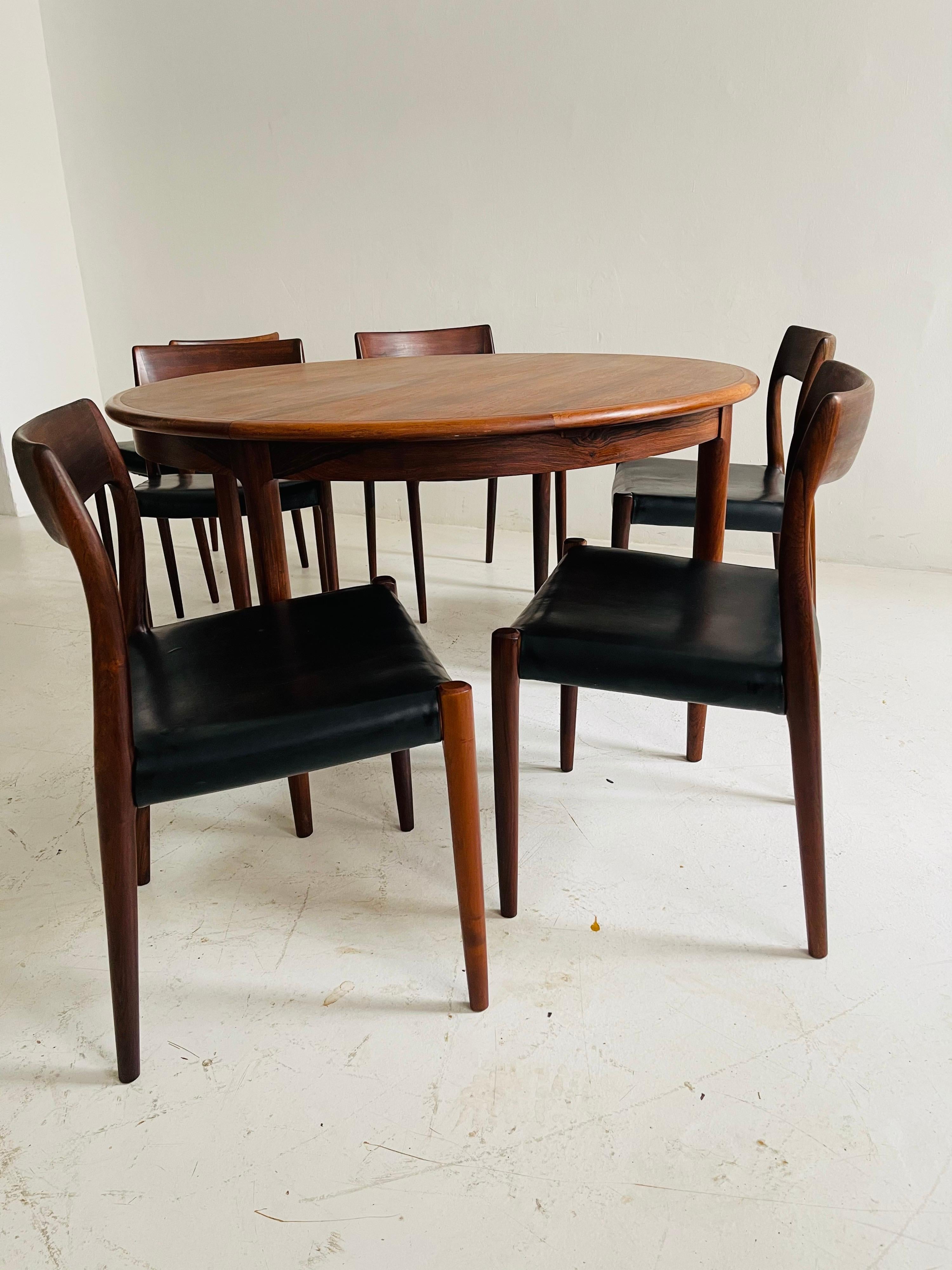 Niels O. Møller Dining Table Set with Six Møller Chairs No. 77 Made in Denmark 3