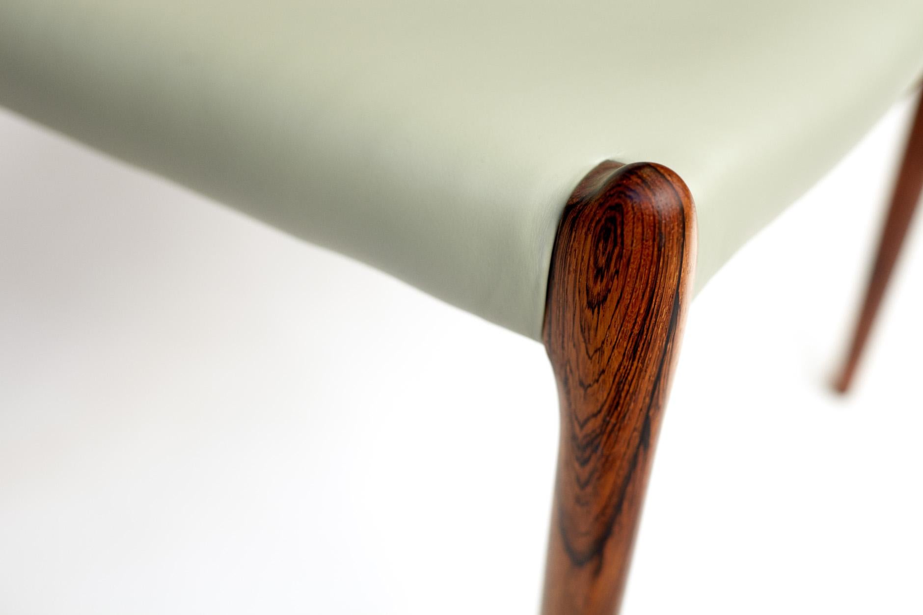 Niels O. Møller Model 78 Dining Chairs Set of 8 In Excellent Condition In London, England