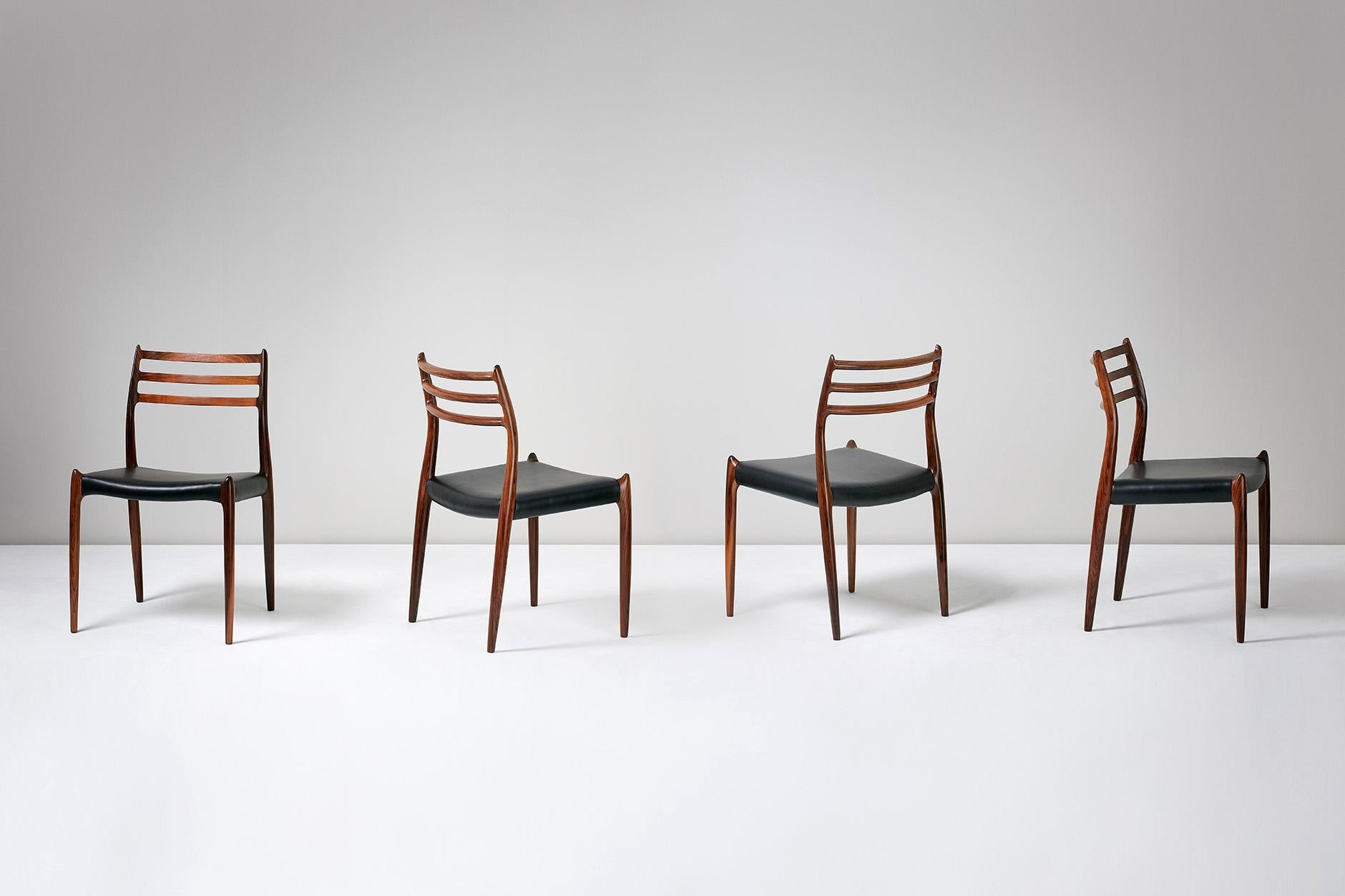 Chaises de salle à manger en bois de rose Niels O. Møller, modèle 78, 1962 Excellent état - En vente à London, GB