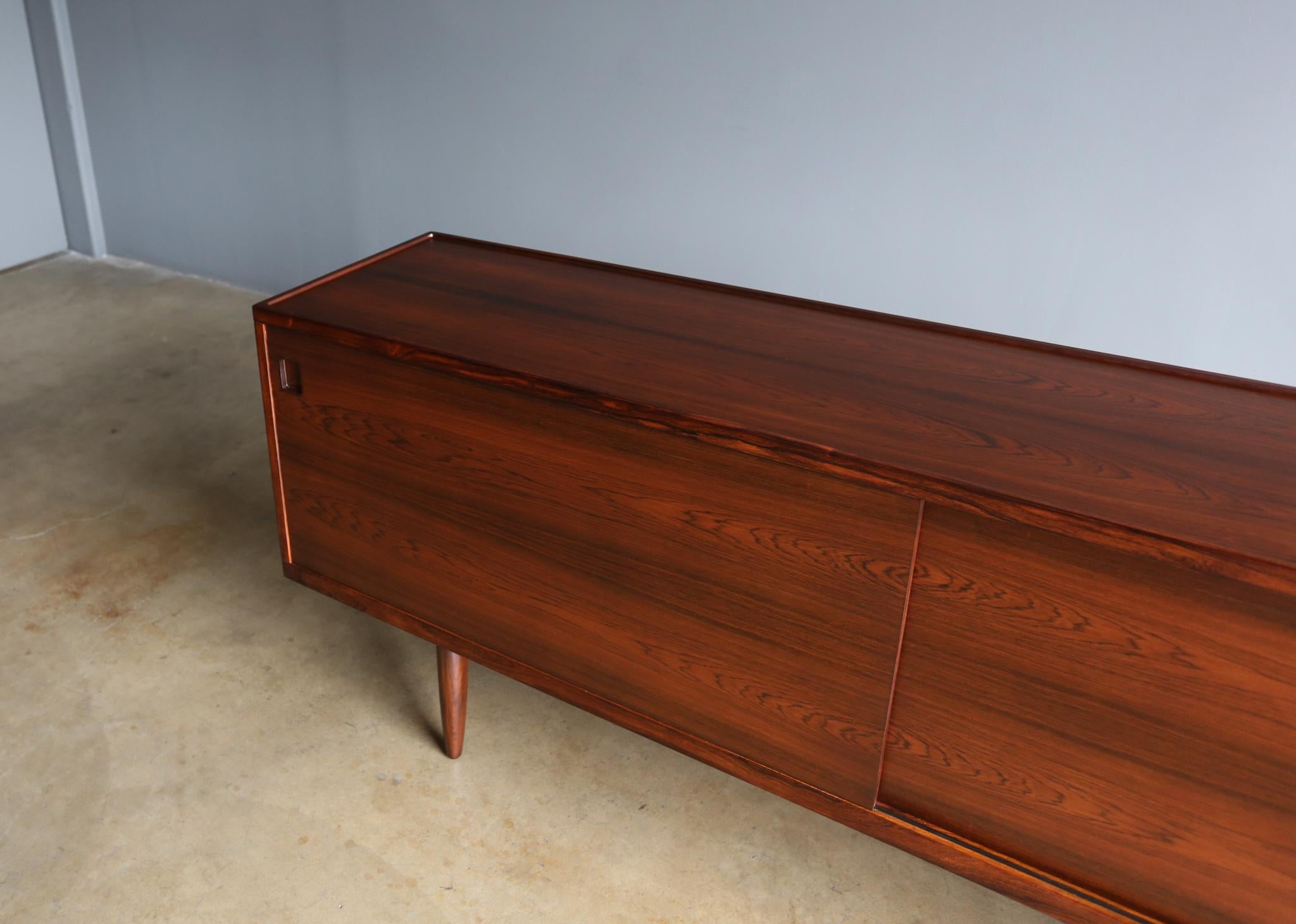 Niels O. Møller Rosewood Credenza for J.L. Møller Møbelfabrik, circa 1960 7