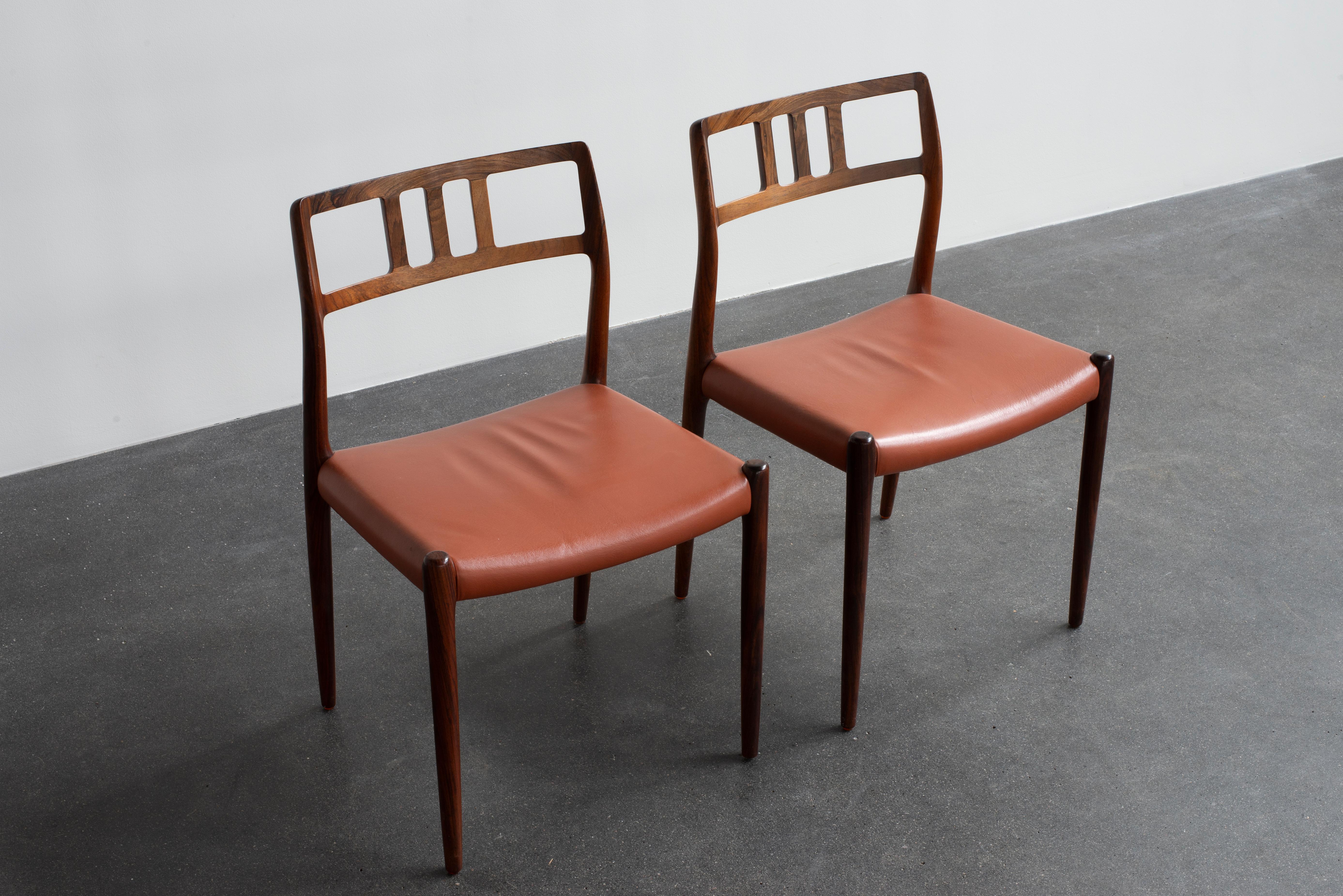 Leather Niels O. Møller Set of Eight Rosewood Chairs For Sale
