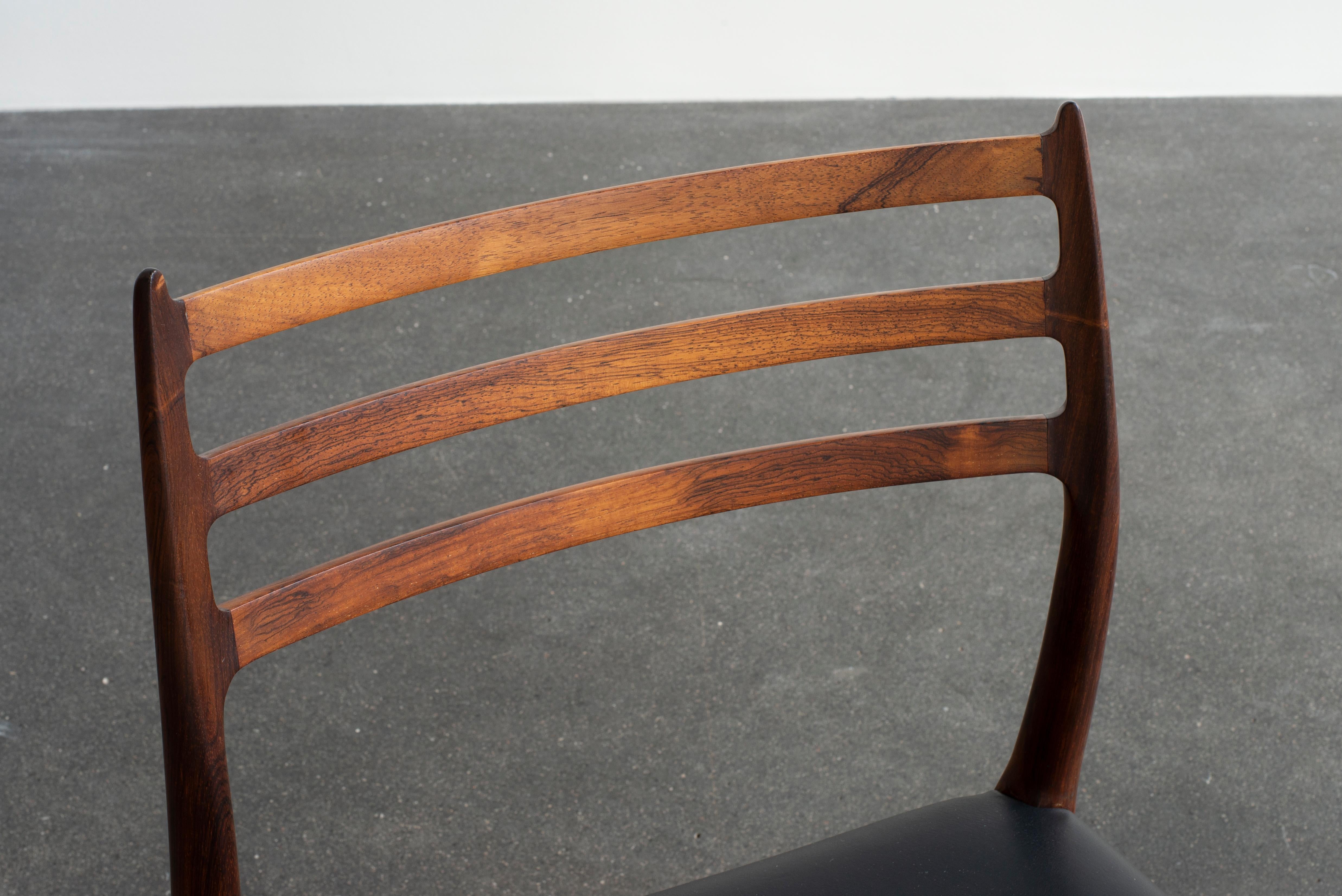 Niels O. Møller Set of Four Rosewood Chairs For Sale 1