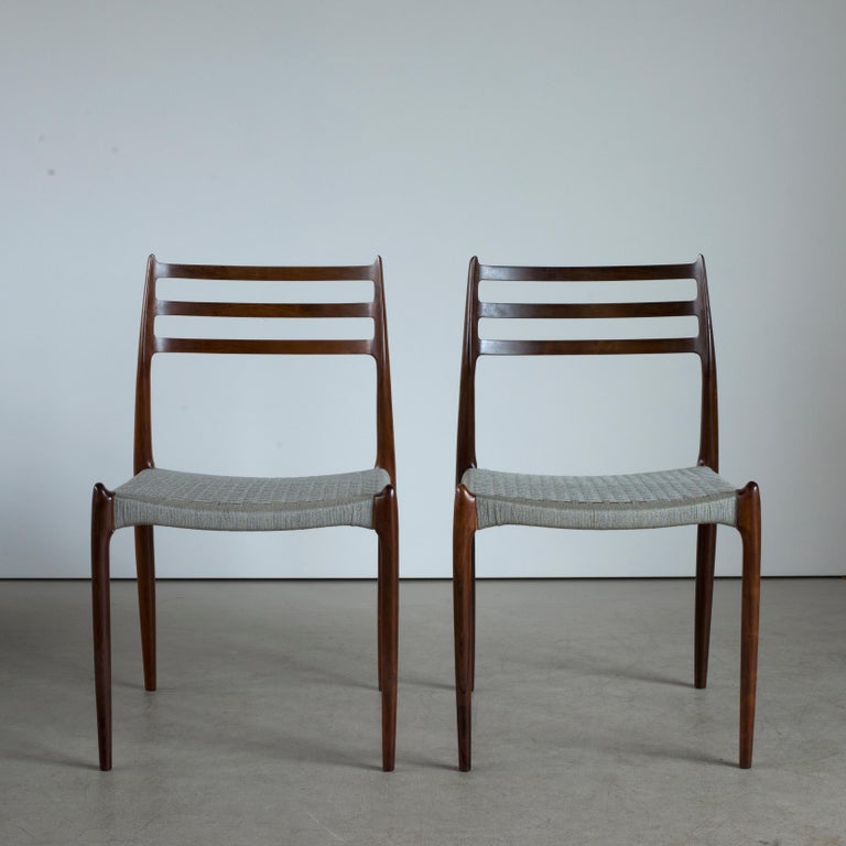 Niels O. Møller Set of Six Rosewood Chairs In Good Condition For Sale In Copenhagen, DK