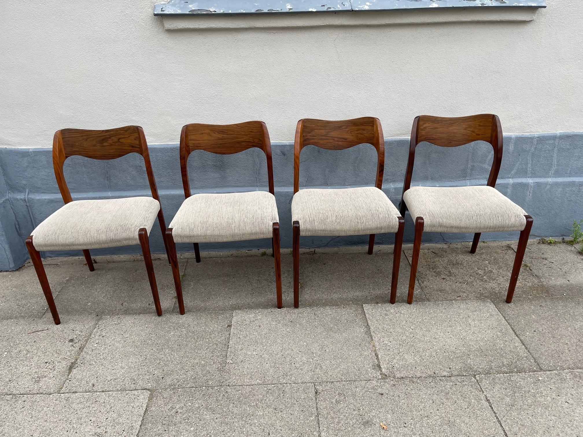 Niels O. Møller Walnut & Hallingdal Wool Chairs, Model 71, Set of 4 For Sale 9