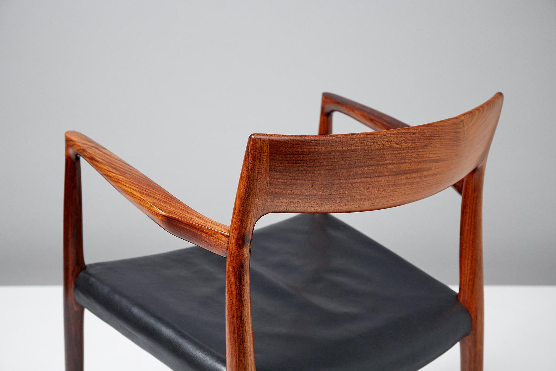 Scandinavian Modern Niels O. Moller Model 57 Rosewood Carver Chair For Sale