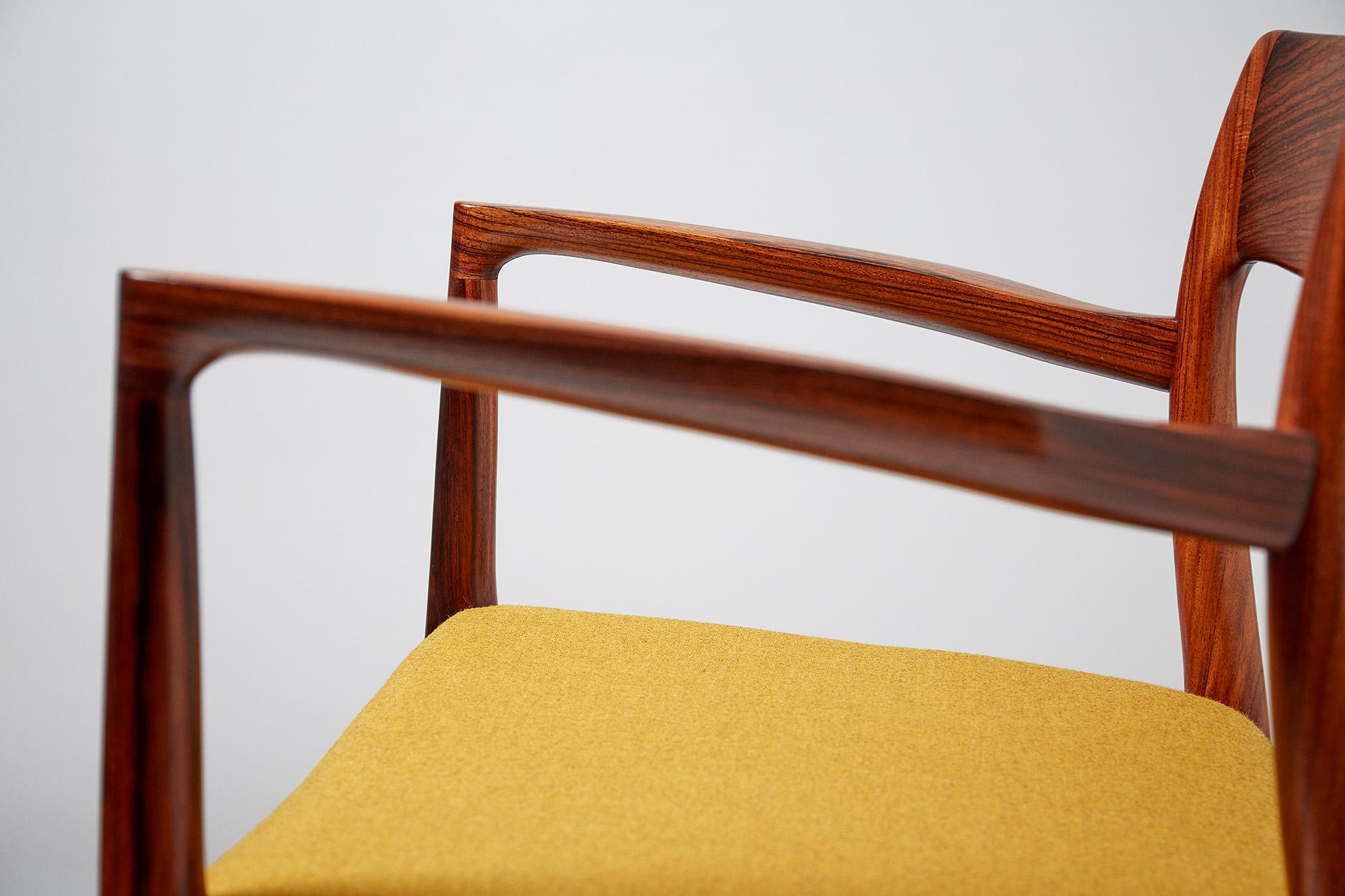 Niels O. Møller Model 57 Rosewood Carver Chair For Sale 2