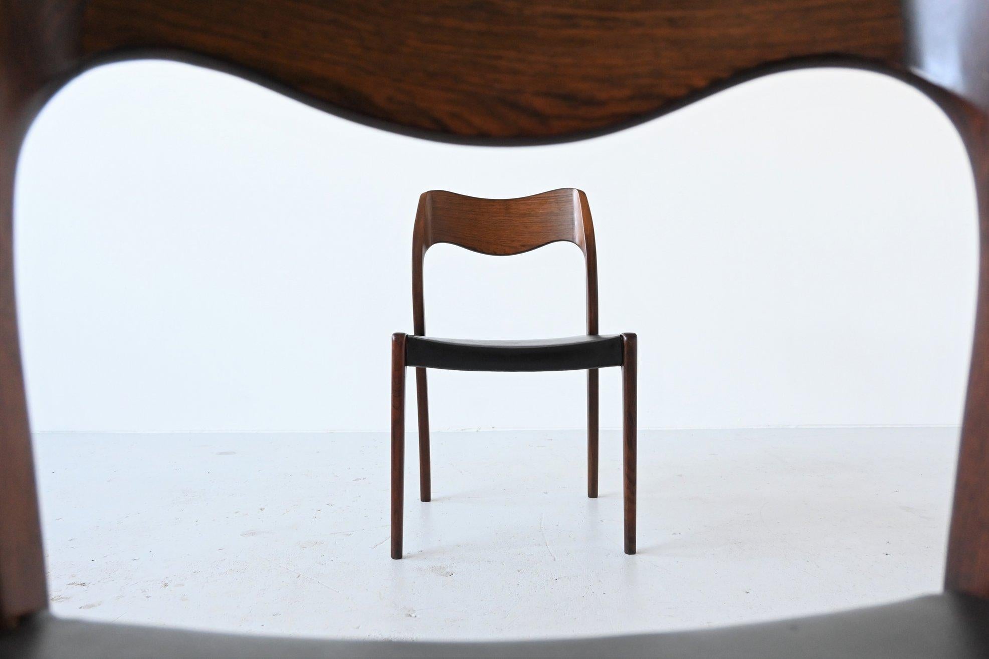 Mid-20th Century Niels O. Moller Model 71 Pair of Rosewood Dining Chairs, Denmark, 1951
